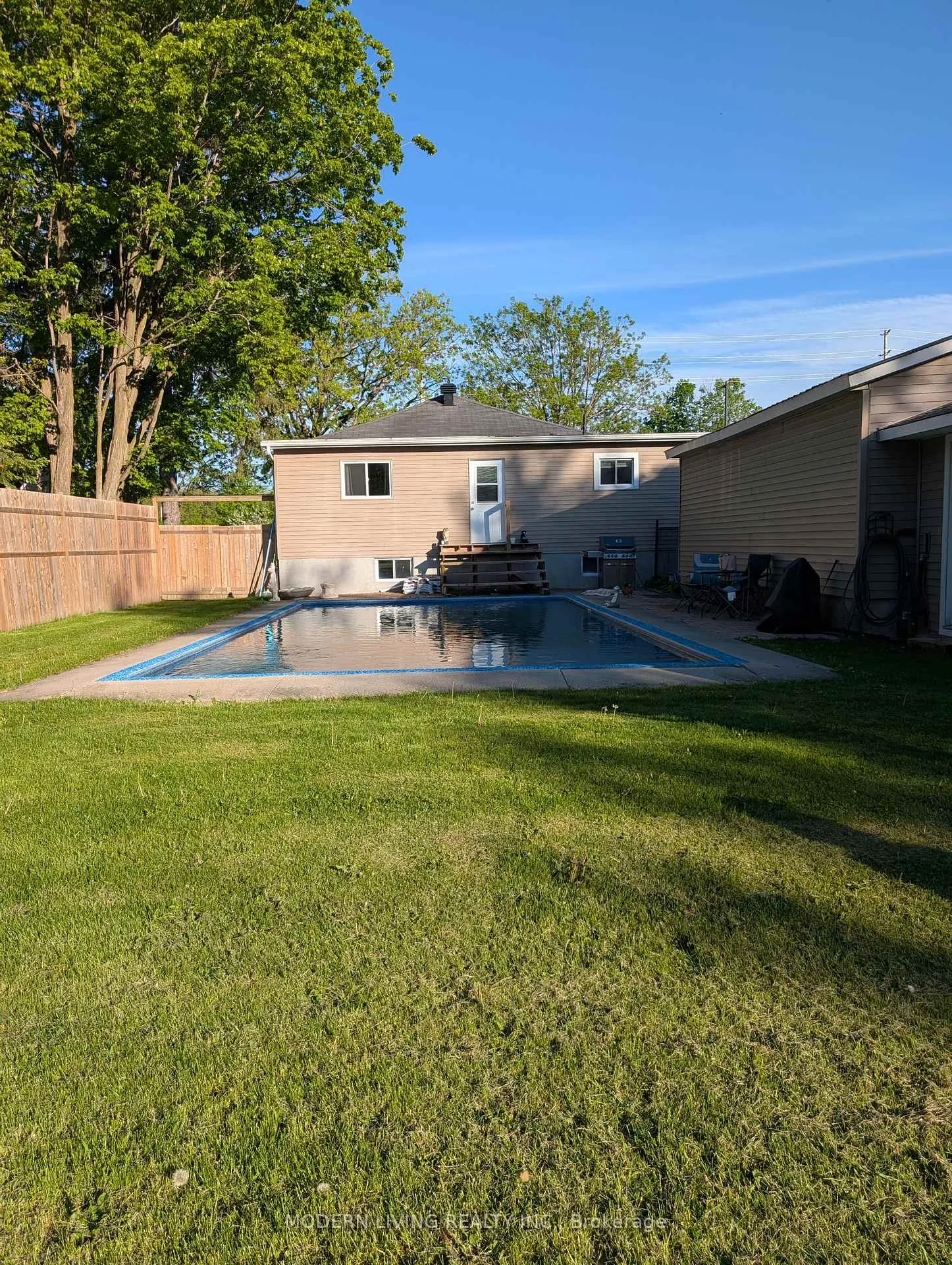 Photo 43 of 5979 Perth Street SE, Ottawa, Richmond — HOMEH