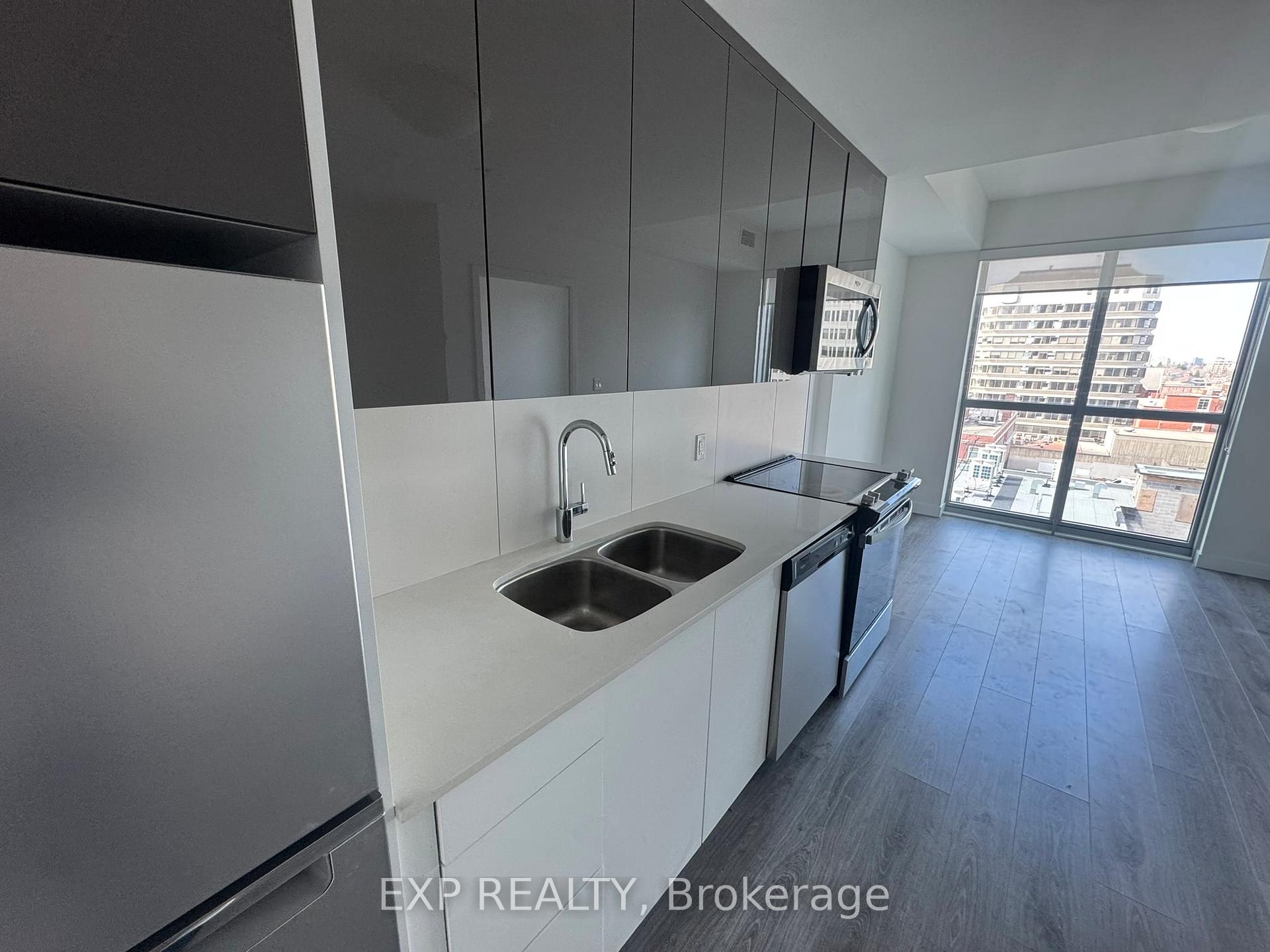 Photo 5 of Unit 708, 60 Frederick Street, Kitchener, City Commercial Core — HOMEH