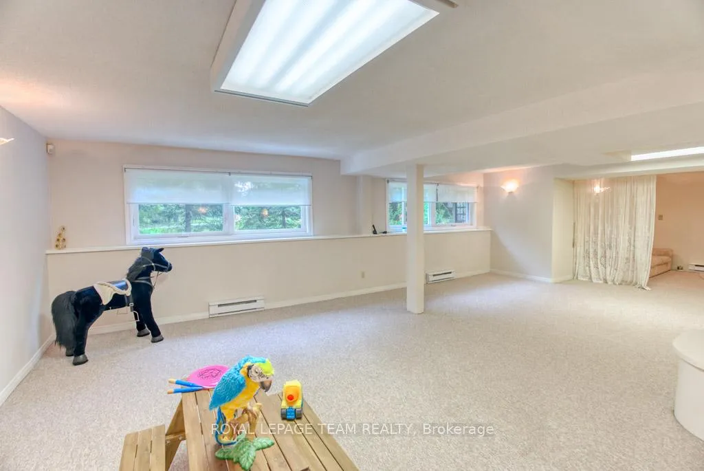 Photo 32 of 27 Sherk Crescent, Ottawa, Kanata - Kanata Lakes/Heritage Hills — HOMEH