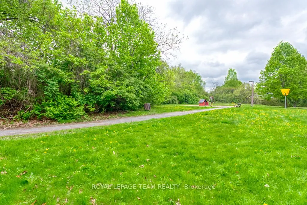 Photo 38 of 27 Sherk Crescent, Ottawa, Kanata - Kanata Lakes/Heritage Hills — HOMEH