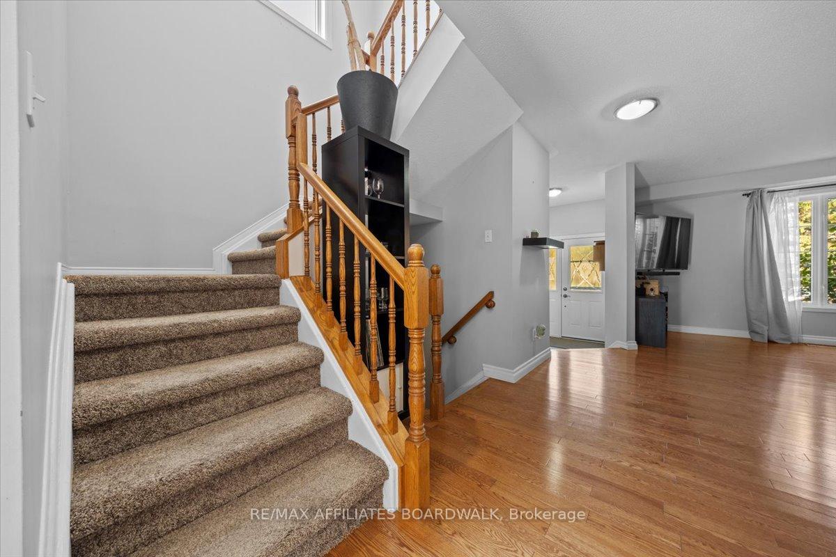 Photo 4 of 4 Castlemore Street, Ottawa, Barrhaven East — HOMEH