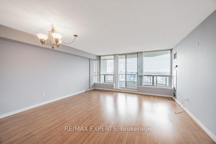 Photo 3 of Unit 611, 12 Laurelcrest Street, Brampton, Queen Street Corridor — HOMEH
