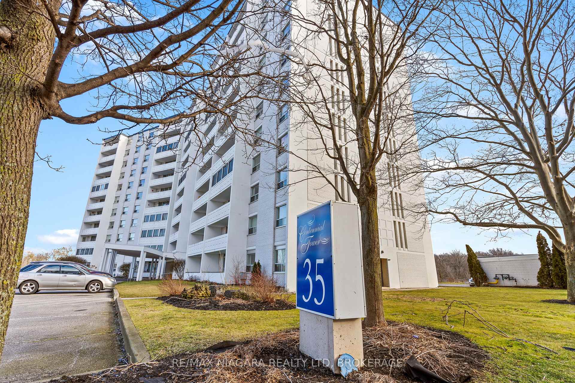 Front of Unit 1003, 35 Towering Heights Boulevard