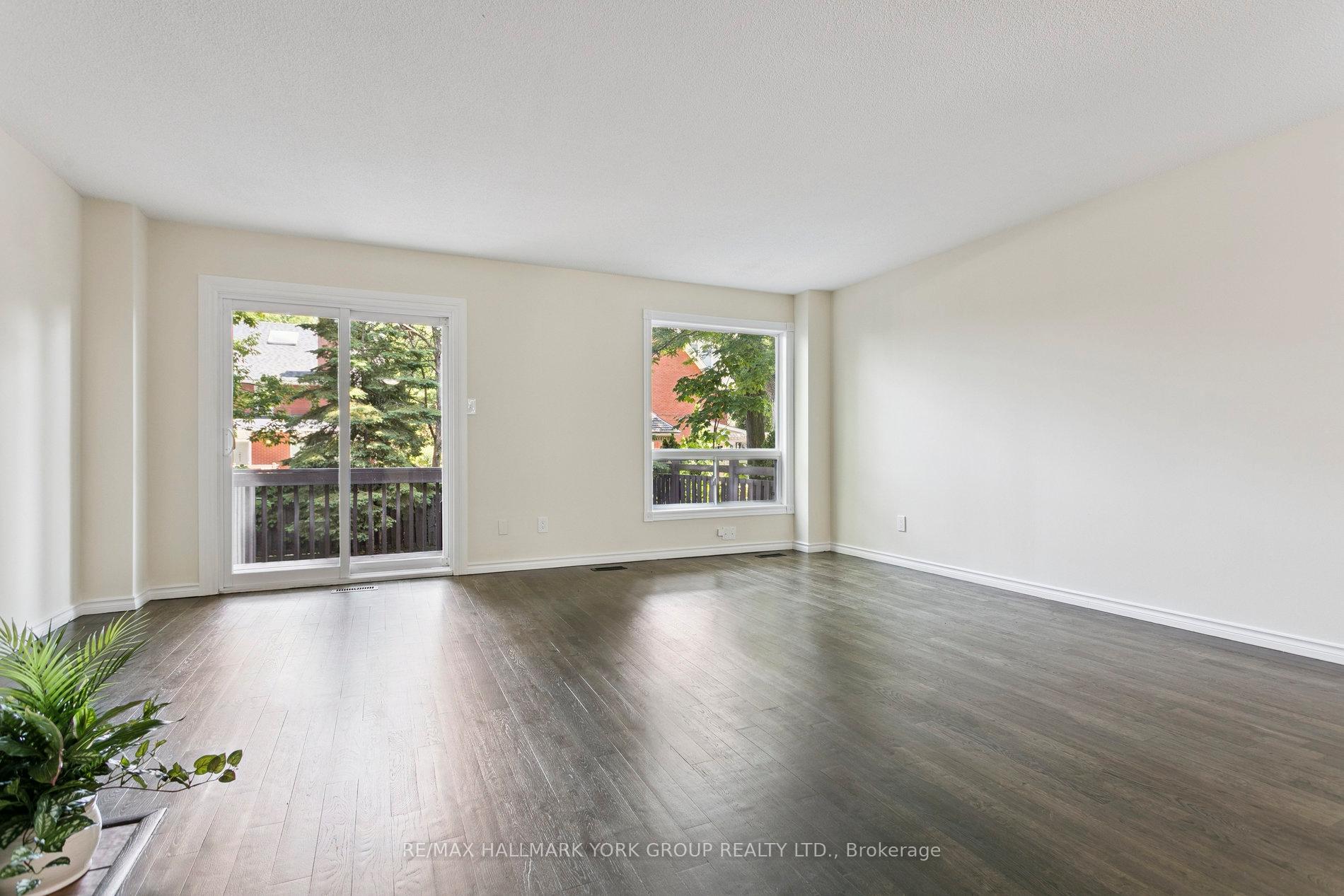 Photo 11 of Unit 6, 51 John Street, Brampton, Downtown Brampton — HOMEH