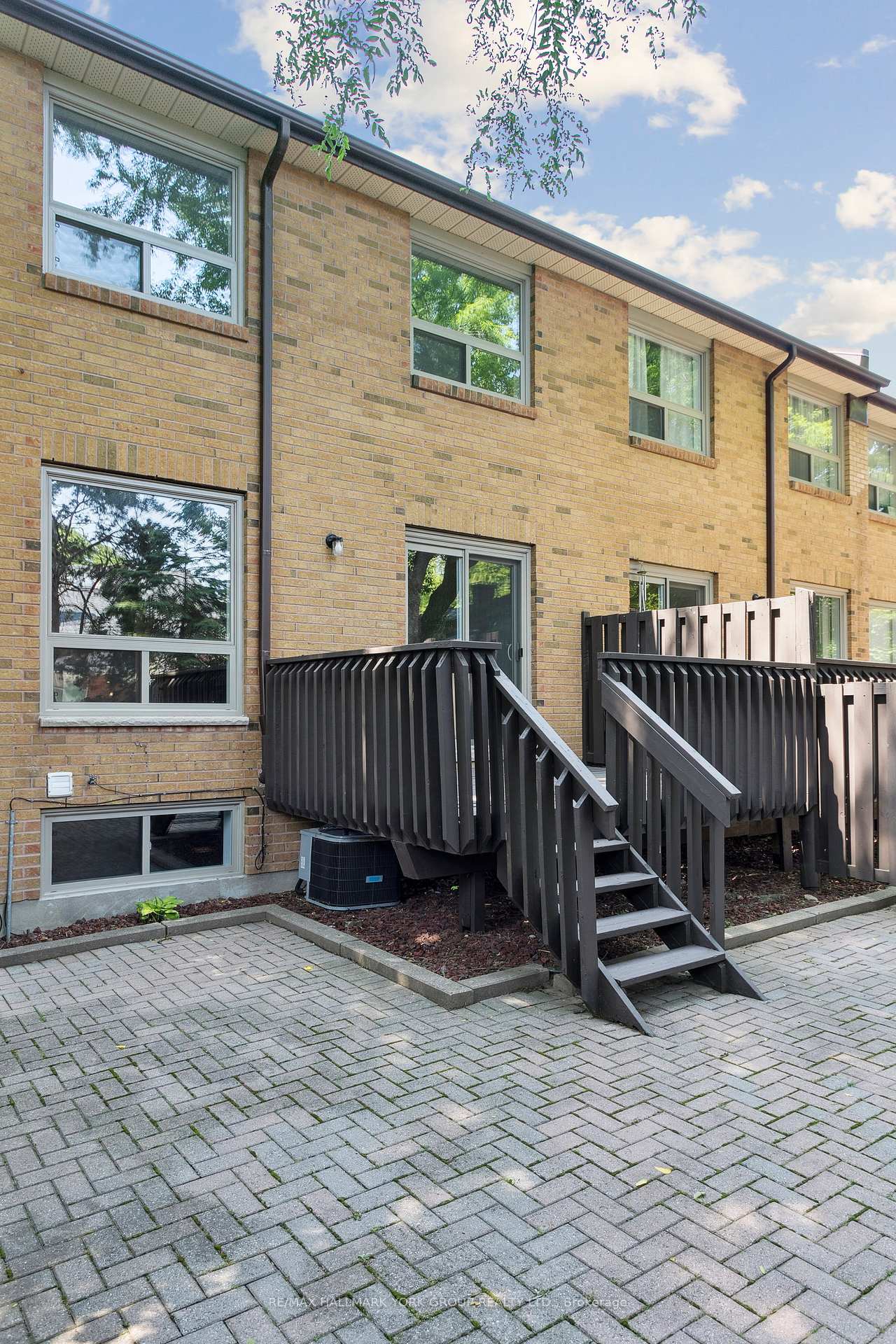 Photo 29 of Unit 6, 51 John Street, Brampton, Downtown Brampton — HOMEH