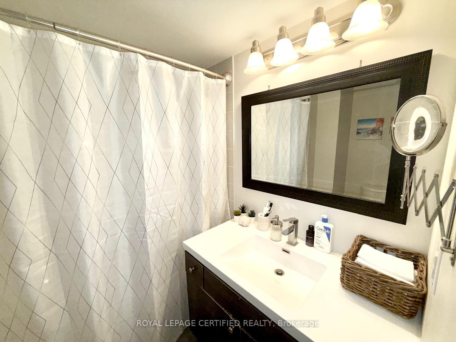 Photo 12 of Unit 112, 60 Baycliffe Crescent, Brampton, Northwest Brampton — HOMEH