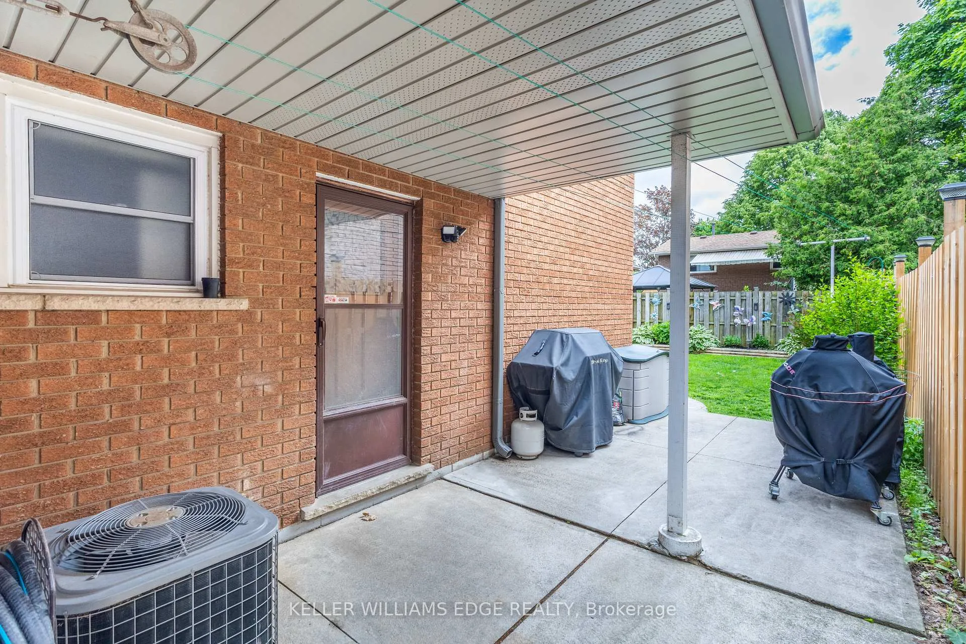 Photo 34 of 63 Lionsgate Avenue, Hamilton, Fessenden — HOMEH