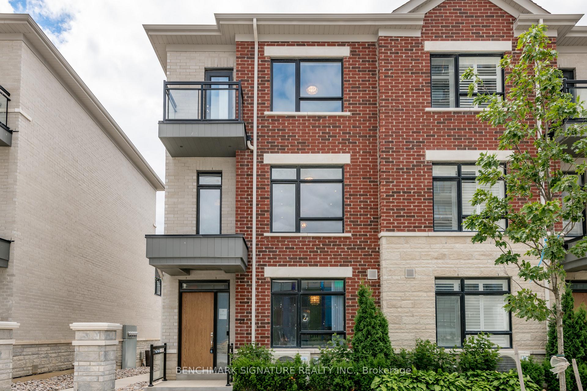 Photo 1 of 21 Gandhi Lane, Markham, Thornhill — HOMEH