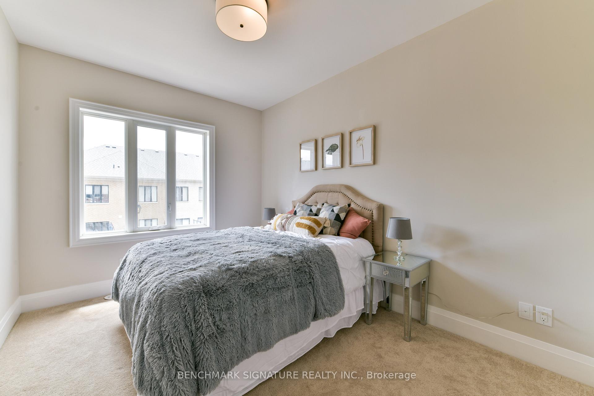 Photo 30 of 21 Gandhi Lane, Markham, Thornhill — HOMEH