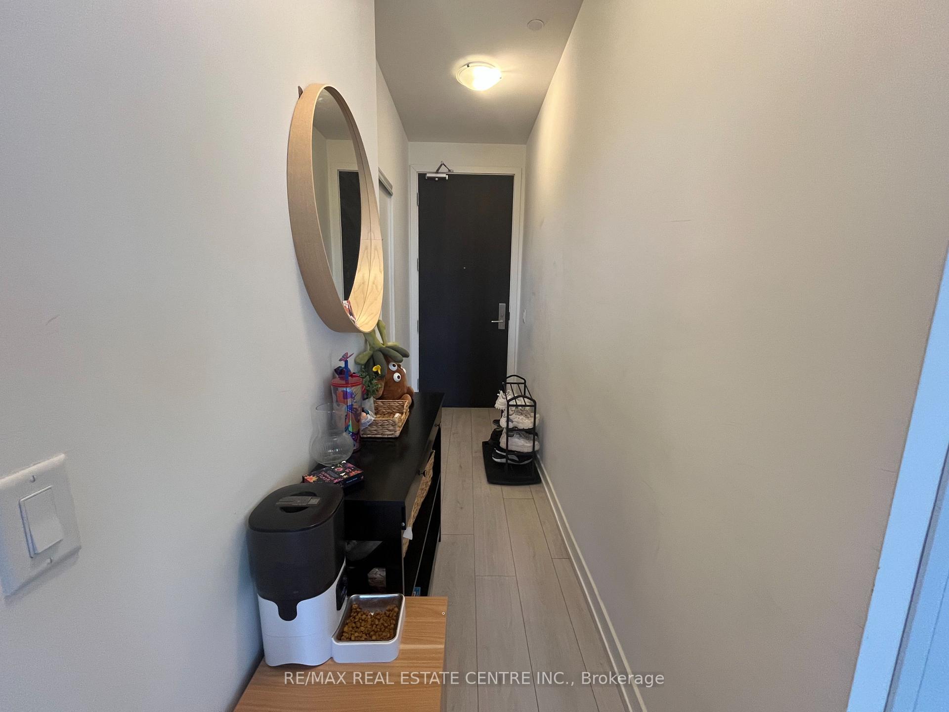 Photo 8 of Unit 2404, 55 Duke Street W, Kitchener — HOMEH