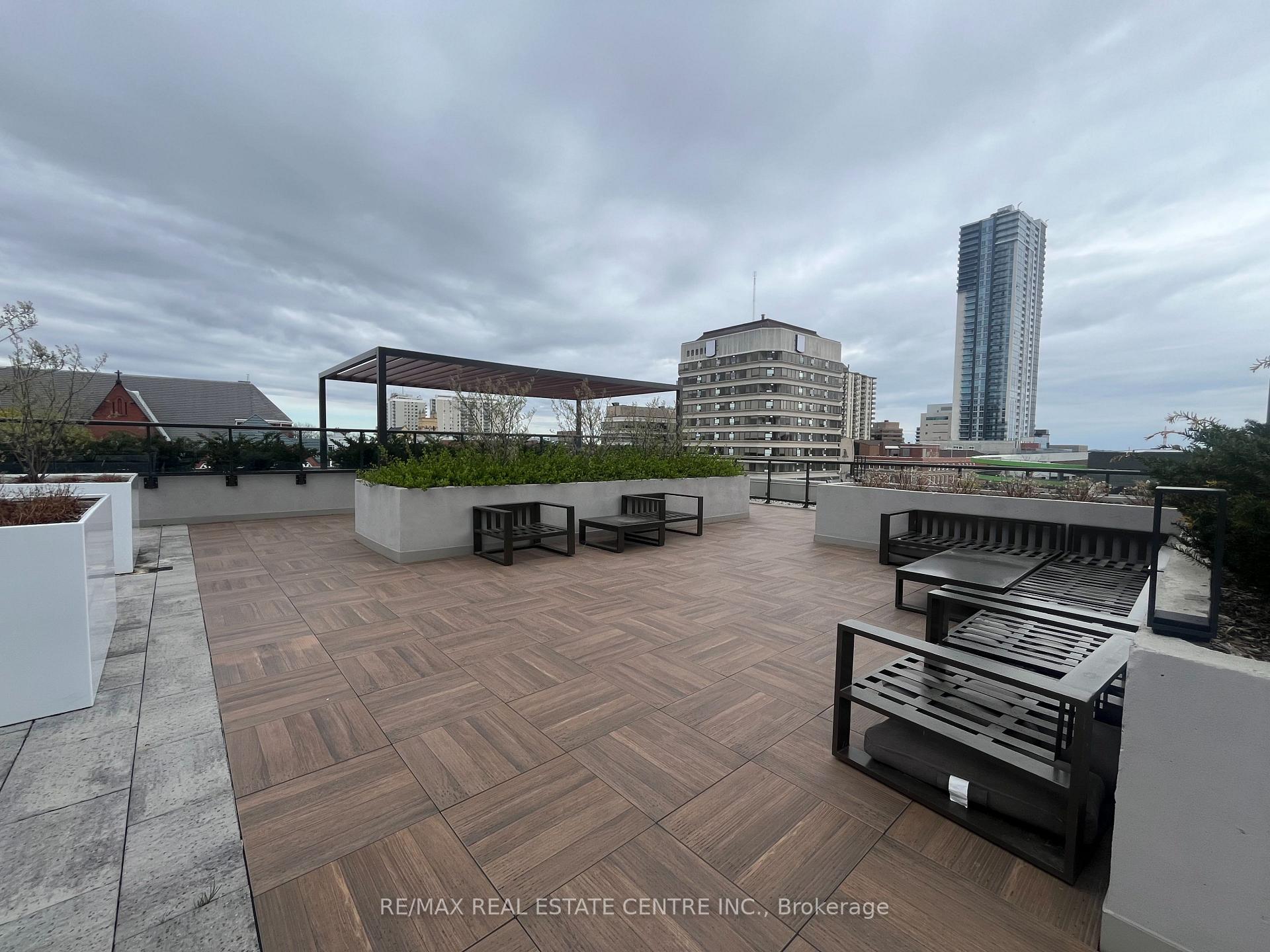 Photo 27 of Unit 2404, 55 Duke Street W, Kitchener — HOMEH