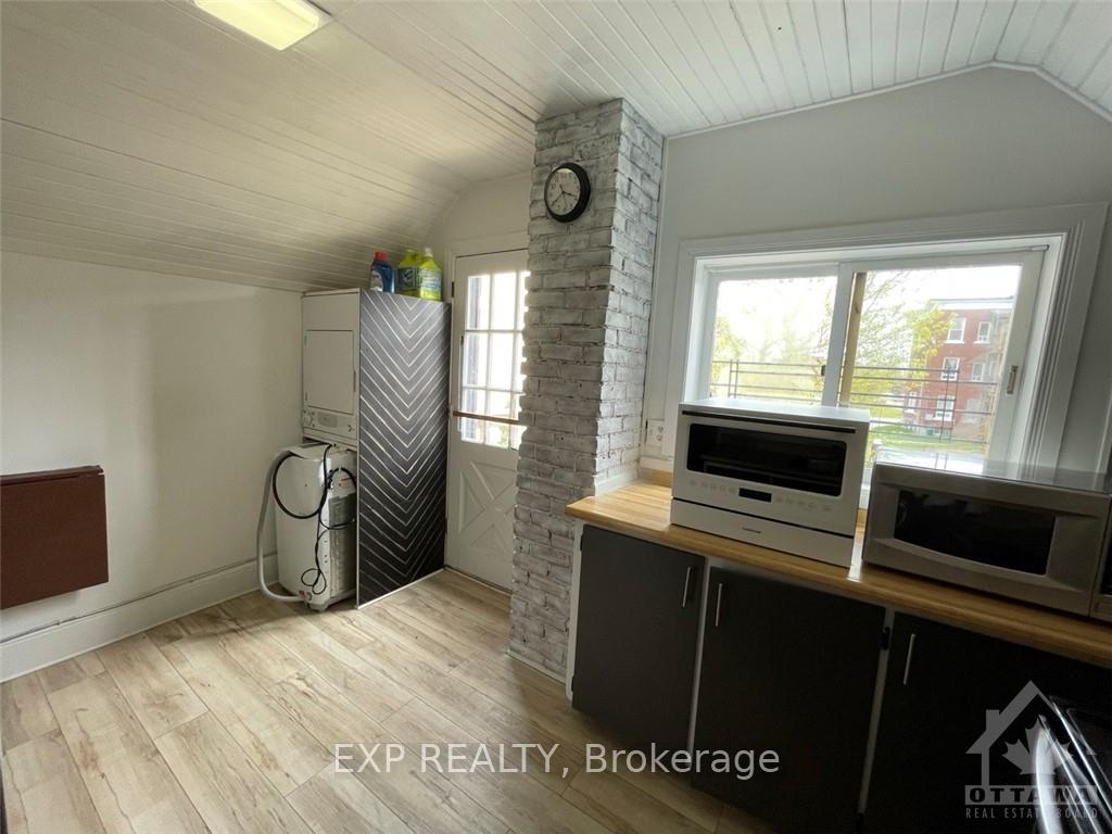 Photo 6 of 295 Bell Street S, Ottawa, West Centre Town — HOMEH