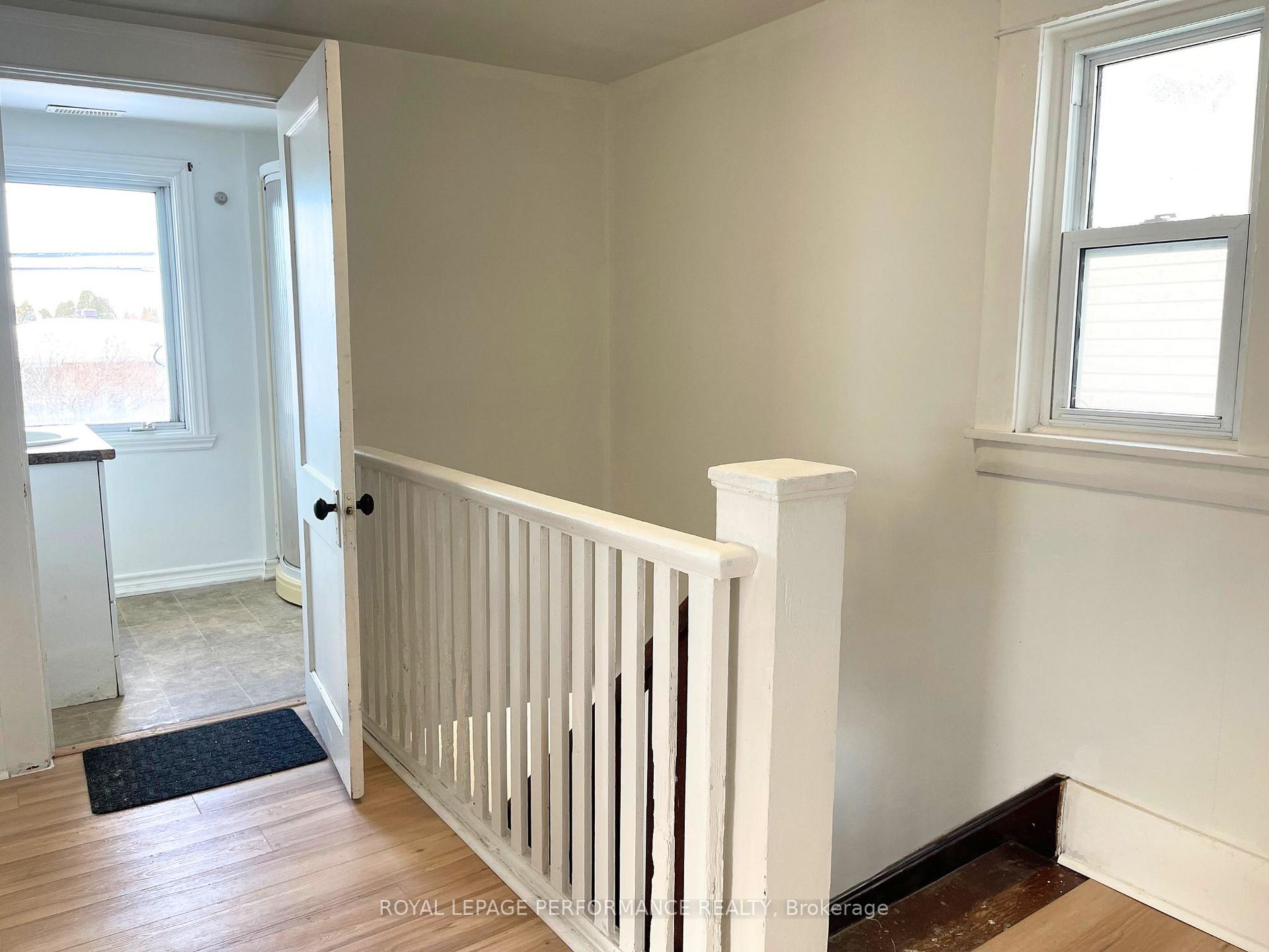 Photo 9 of 110 Eleventh Street E, Cornwall — HOMEH