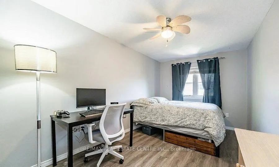 Photo 11 of 85 Bankside Drive, Kitchener, Highland West — HOMEH