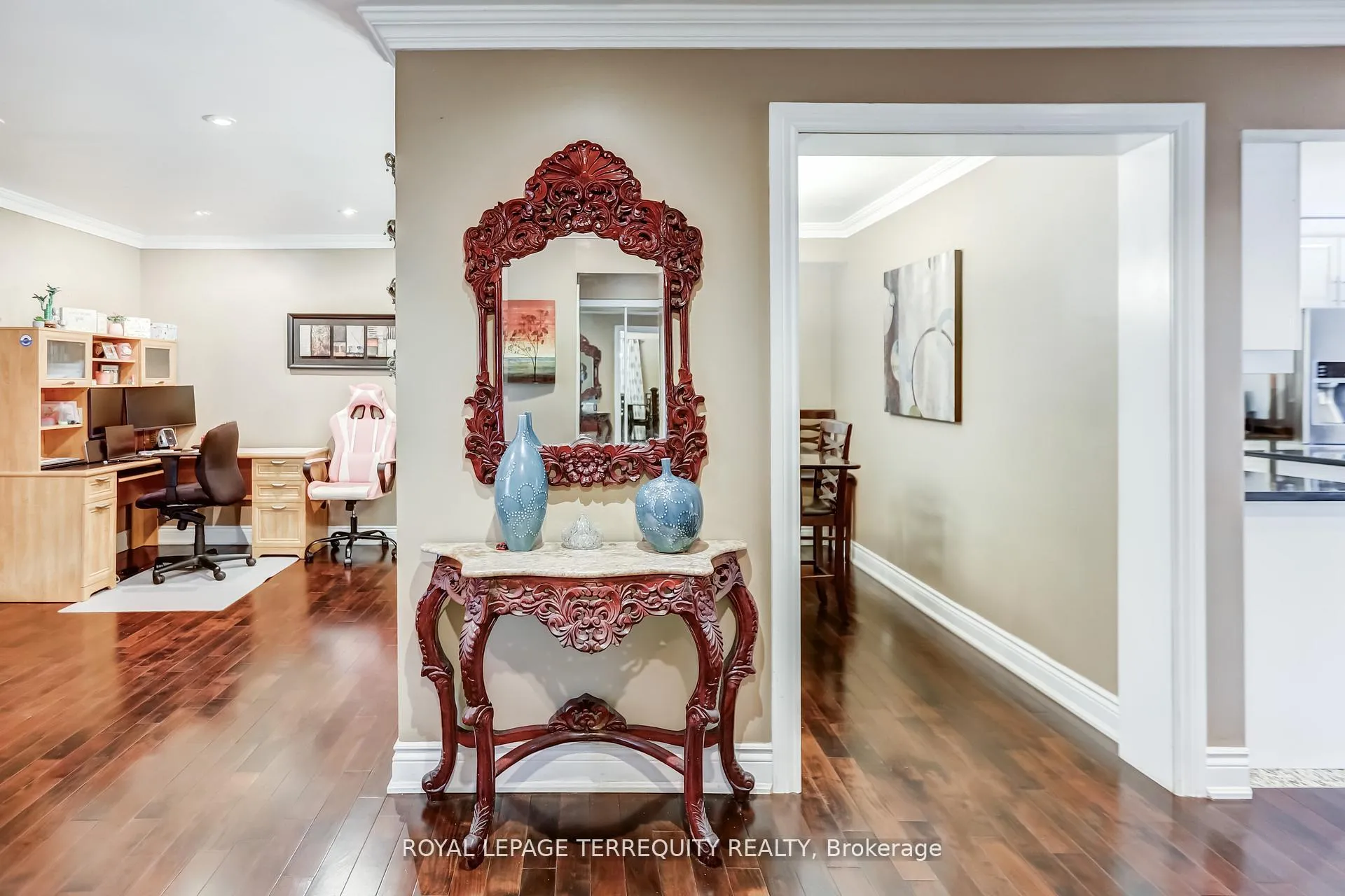 Photo 5 of 30 Wicks Drive, Ajax, Central East — HOMEH