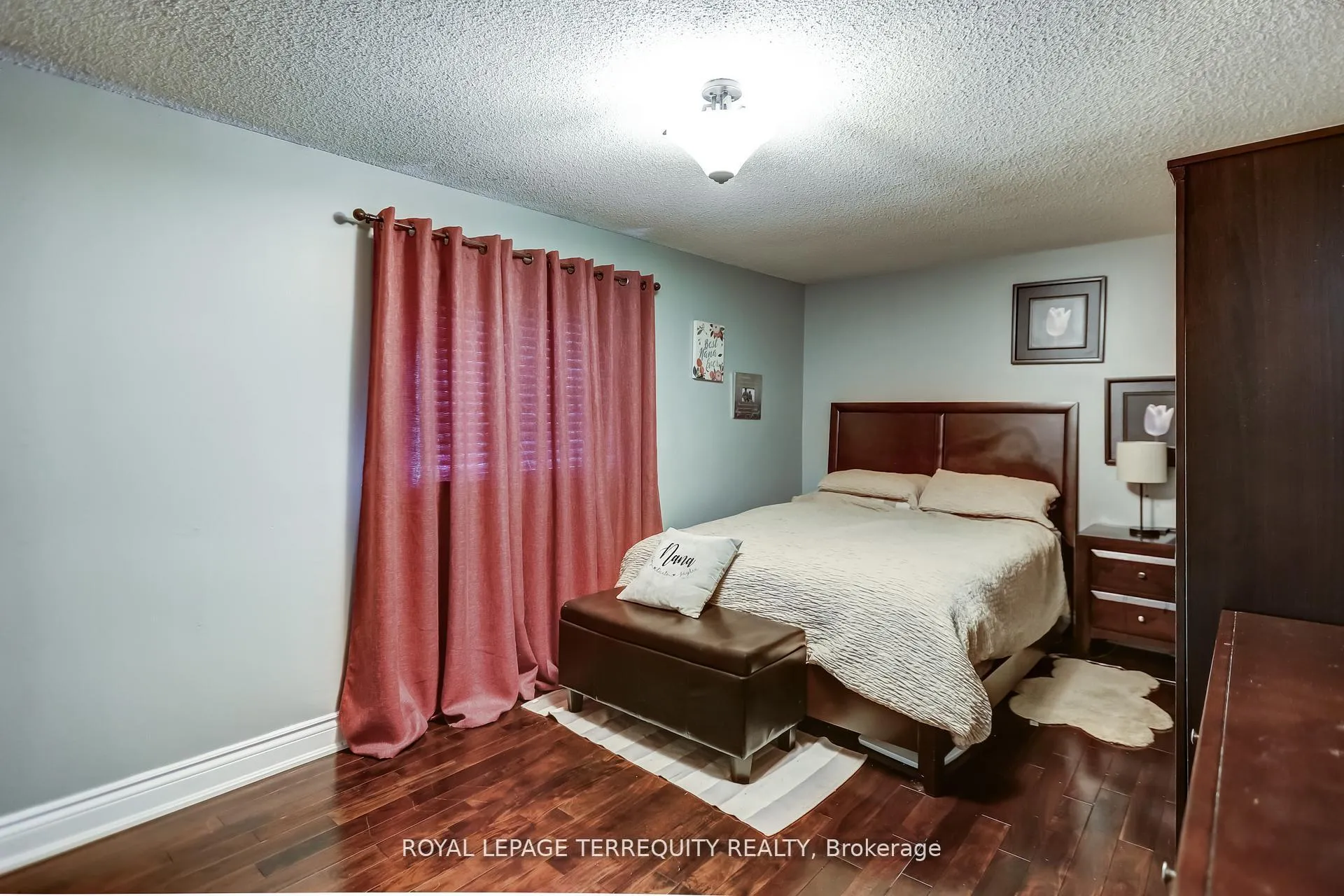Photo 19 of 30 Wicks Drive, Ajax, Central East — HOMEH