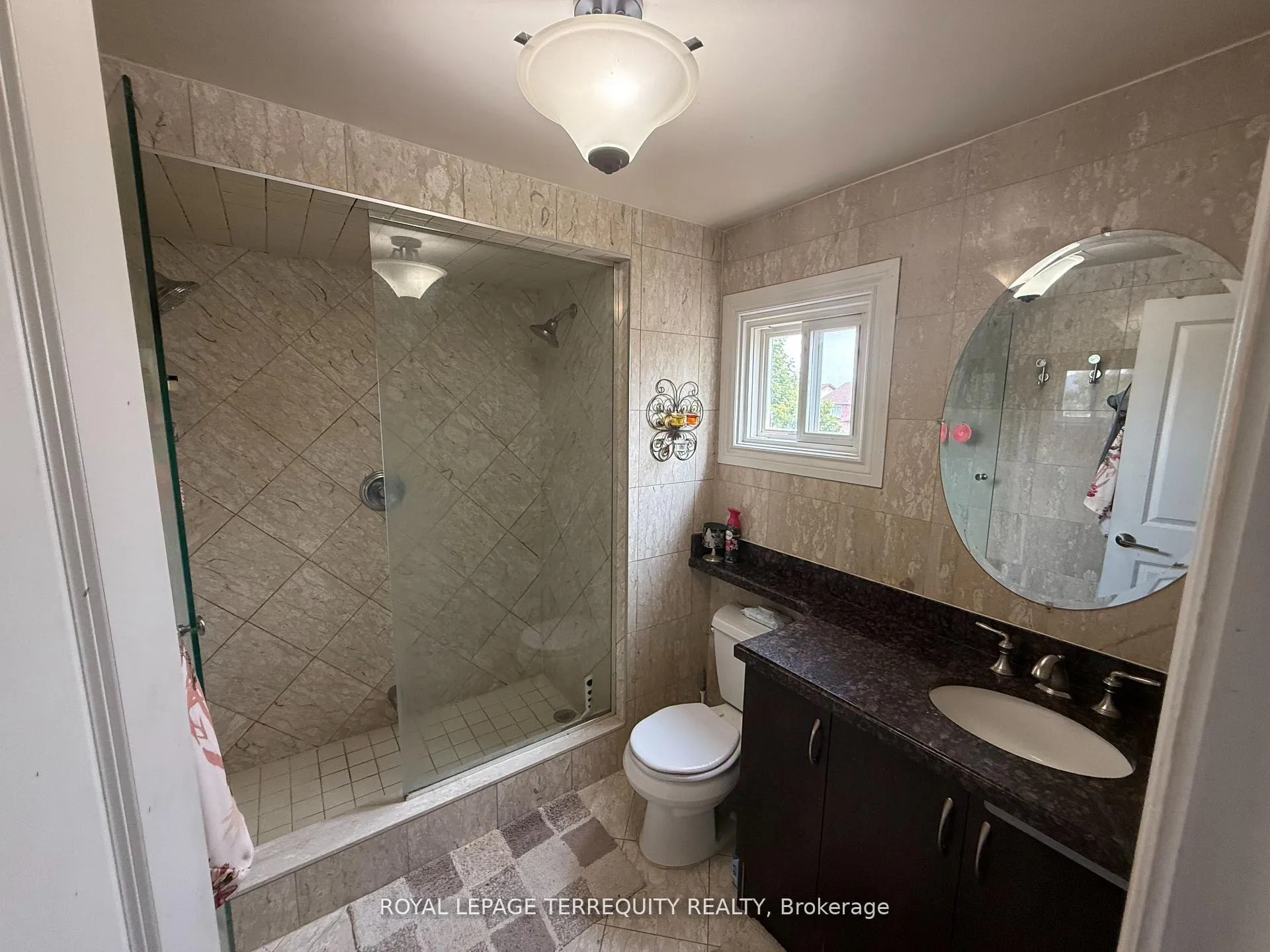 Photo 29 of 30 Wicks Drive, Ajax, Central East — HOMEH