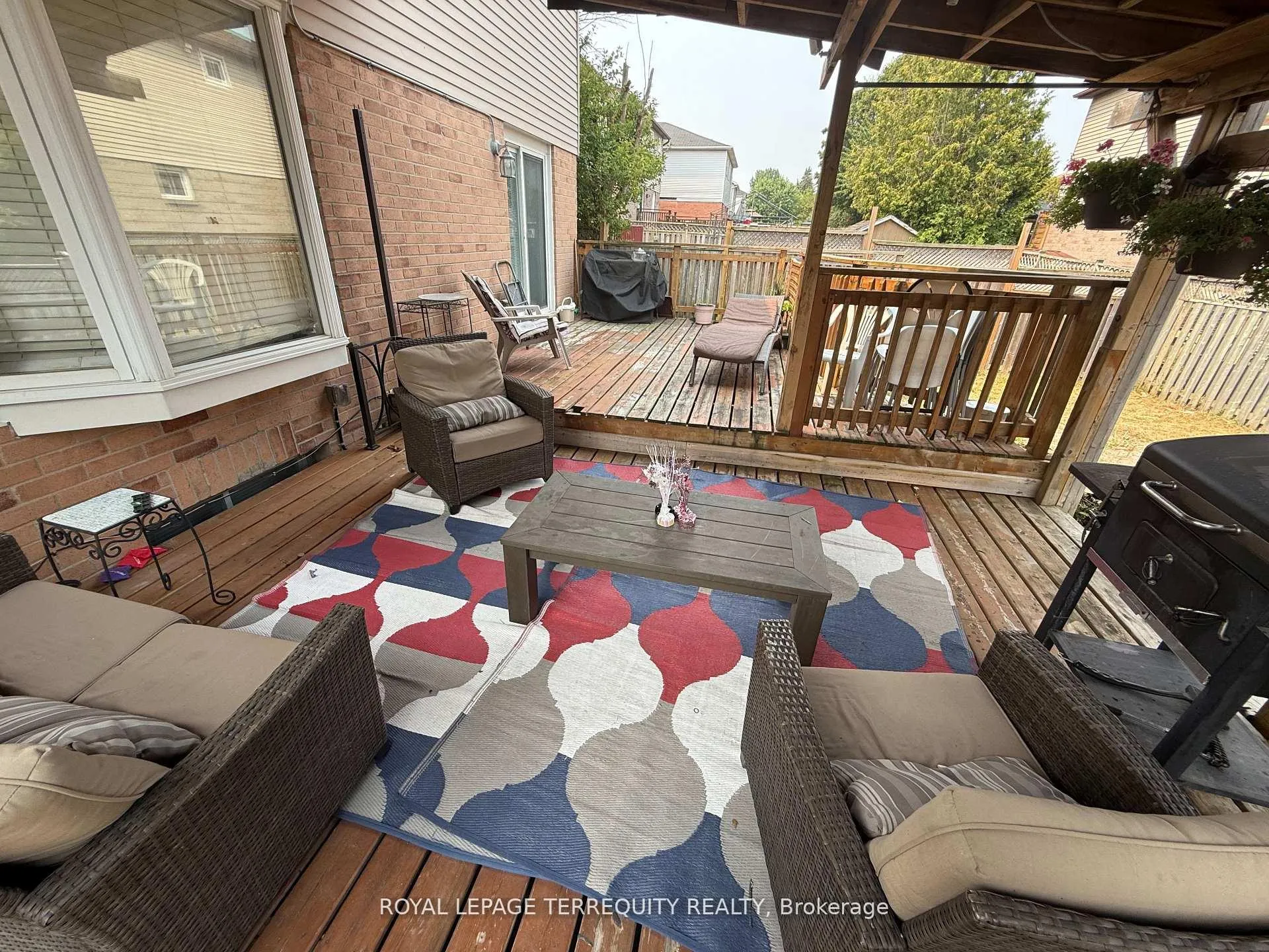 Photo 33 of 30 Wicks Drive, Ajax, Central East — HOMEH