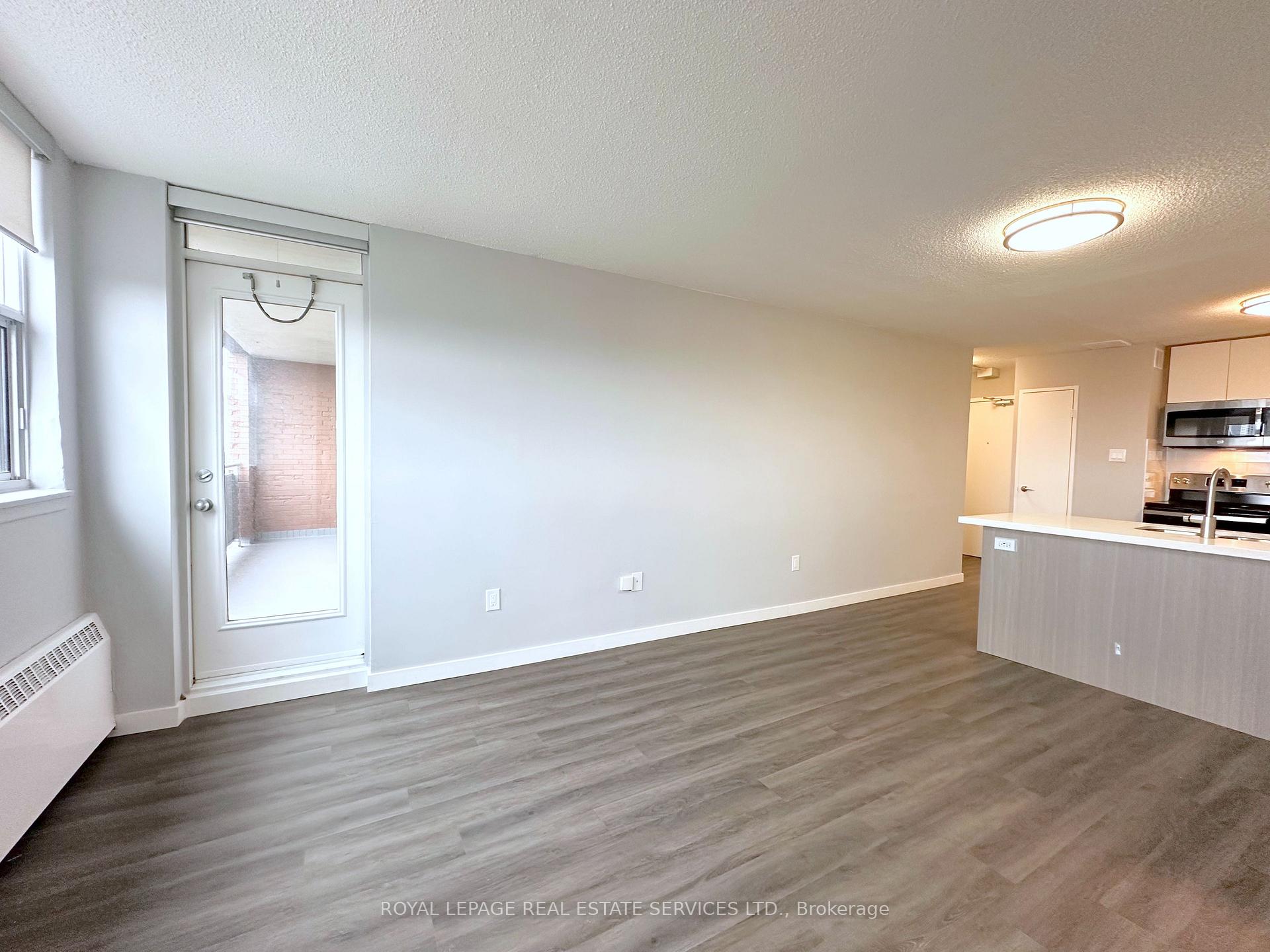 Photo 5 of Unit 2312, 2575 Danforth Avenue, Toronto, East End-Danforth — HOMEH