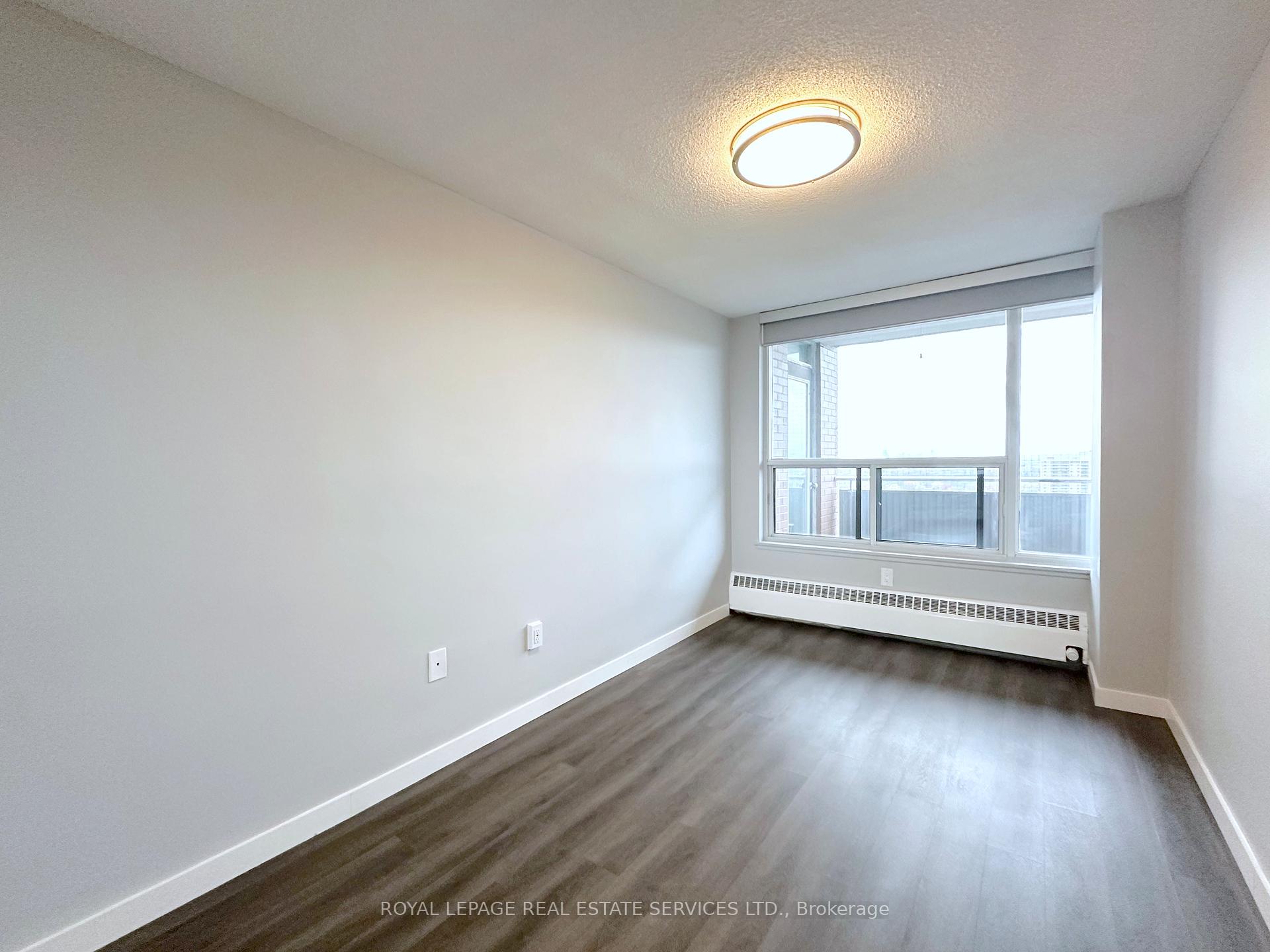 Photo 7 of Unit 2312, 2575 Danforth Avenue, Toronto, East End-Danforth — HOMEH