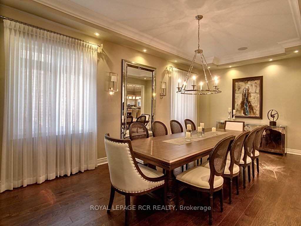 Photo 7 of 27 Vines Place, Aurora, Bayview Southeast — HOMEH
