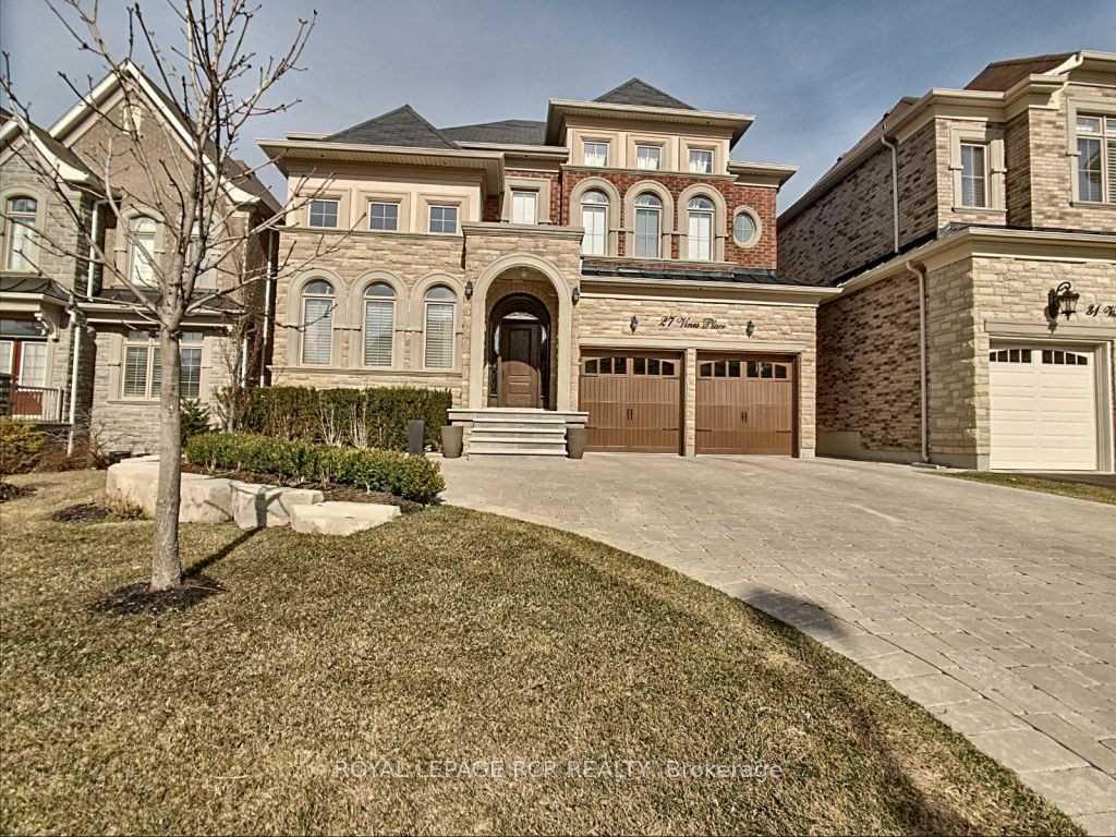 Photo 18 of 27 Vines Place, Aurora, Bayview Southeast — HOMEH