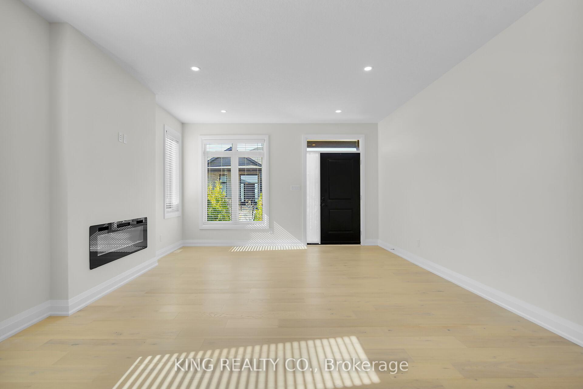Photo 4 of Unit 21, 383 Daventry Way, Middlesex Centre, Rural Middlesex Centre — HOMEH