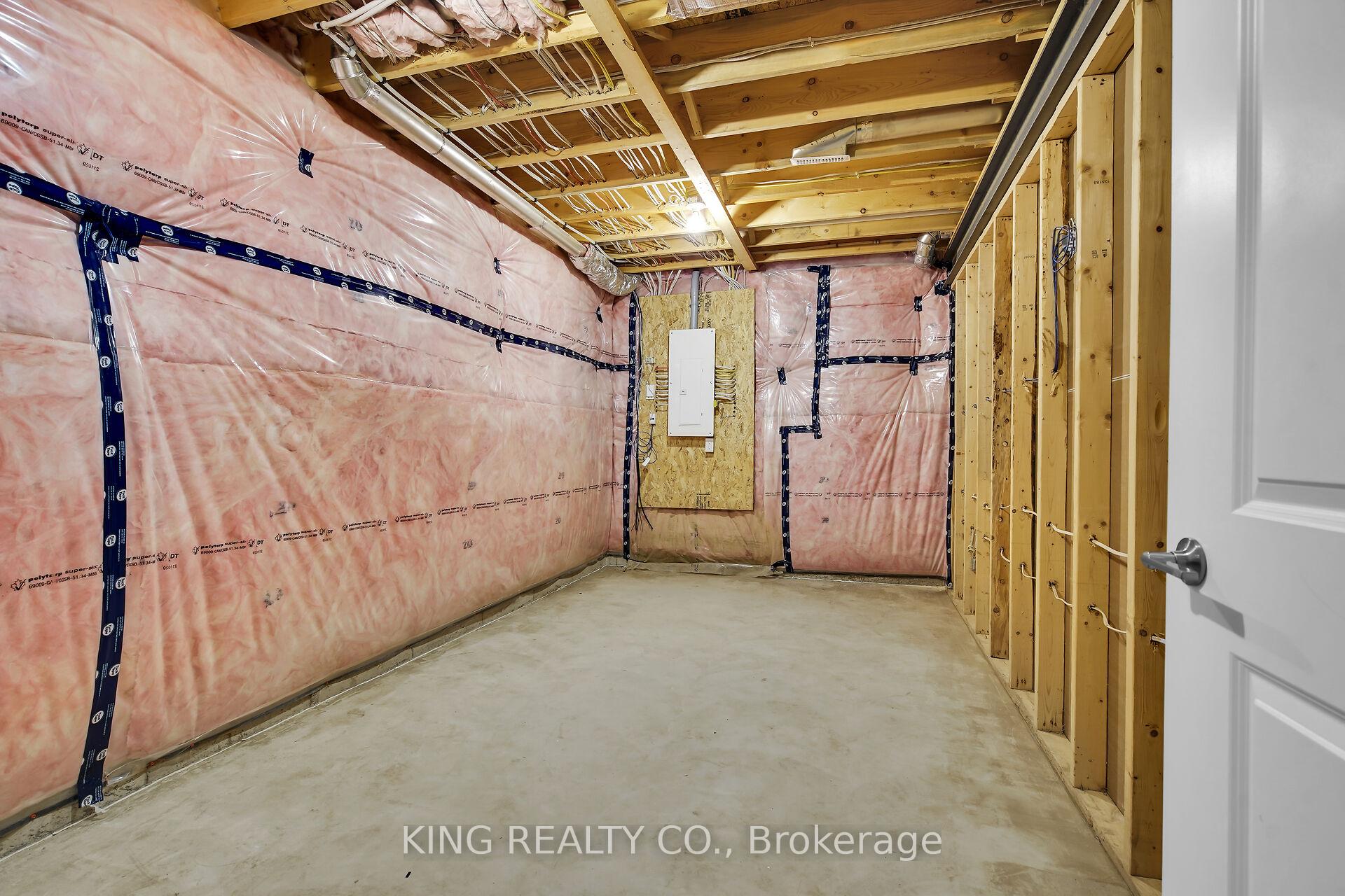 Photo 27 of Unit 21, 383 Daventry Way, Middlesex Centre, Rural Middlesex Centre — HOMEH