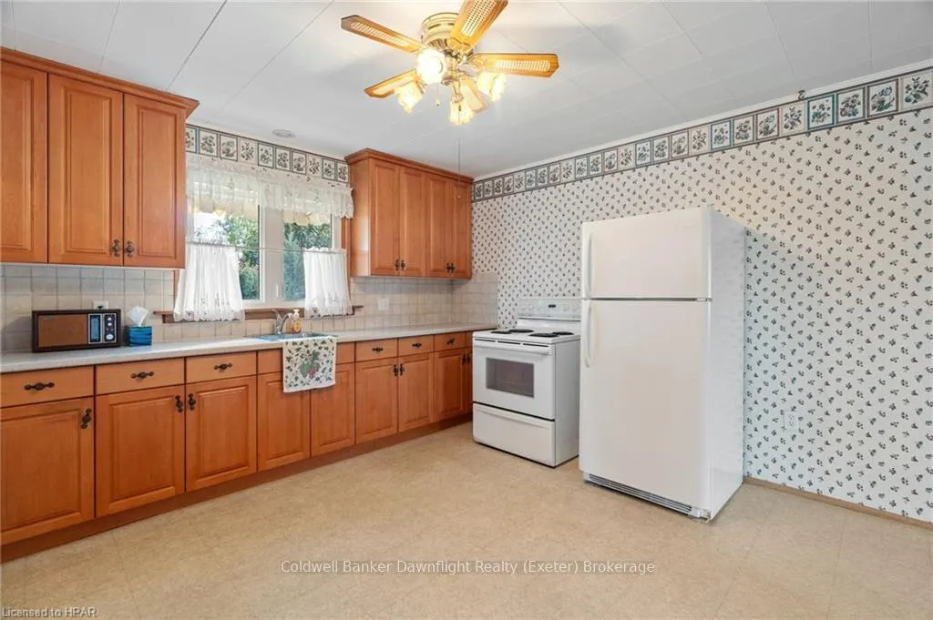Photo 10 of 133 Frederick Street, Bluewater, Hay — HOMEH
