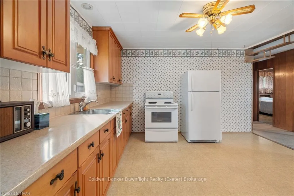 Photo 13 of 133 Frederick Street, Bluewater, Hay — HOMEH