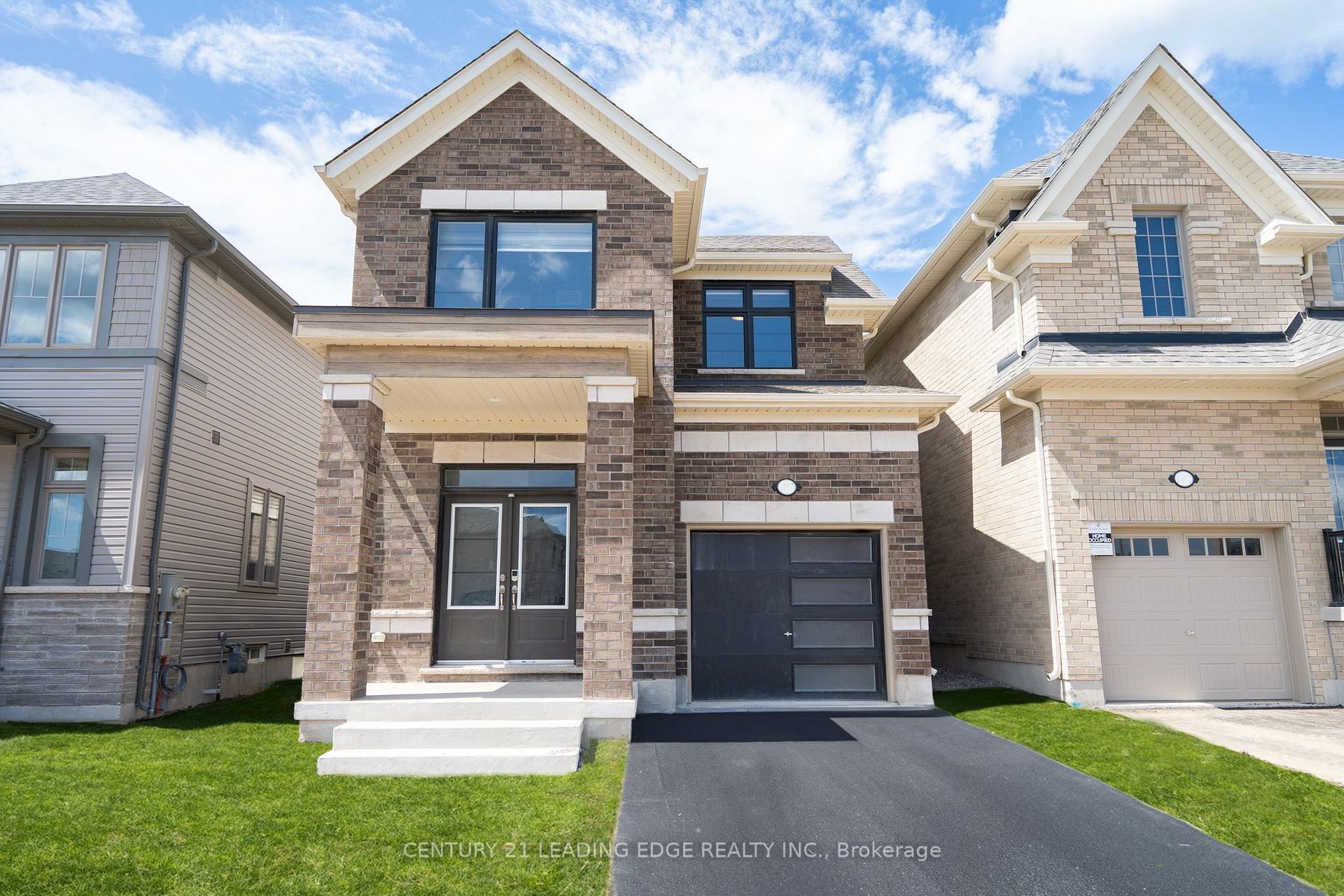 Front of 1097 Trailsview Avenue