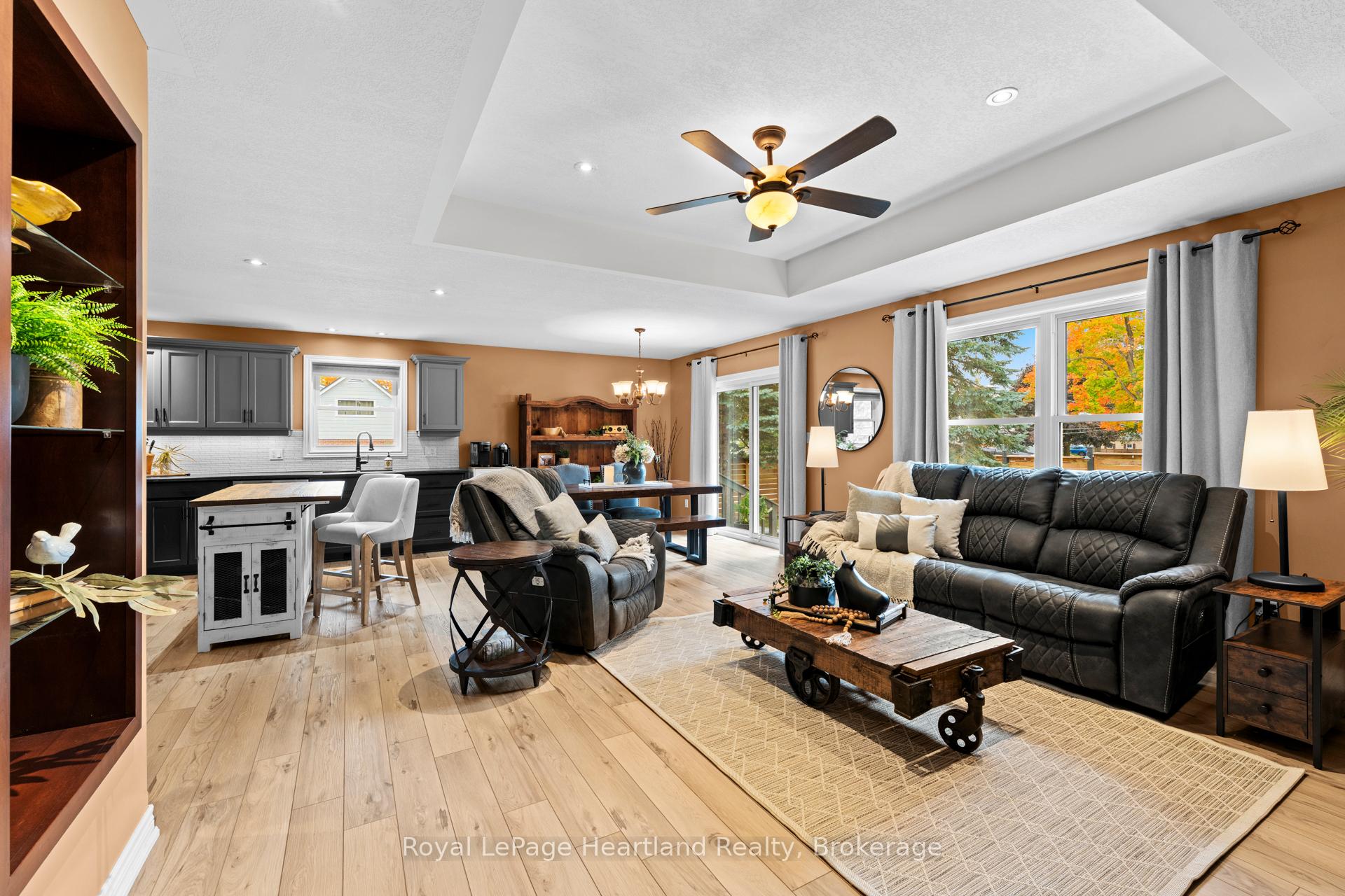 Photo 12 of 90 Joseph Street, Central Huron, Clinton — HOMEH