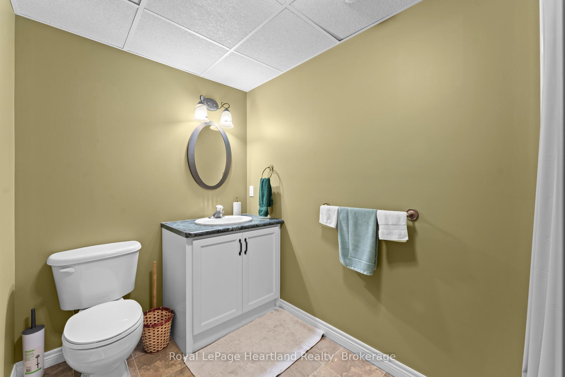 Photo 23 of 90 Joseph Street, Central Huron, Clinton — HOMEH
