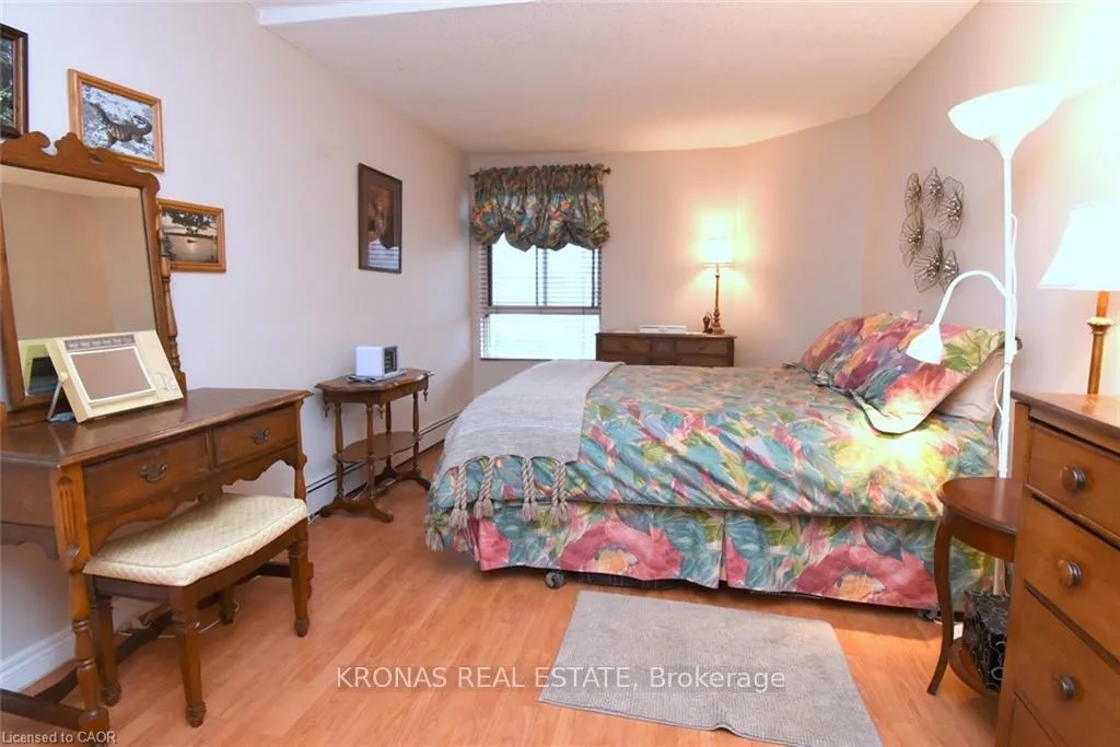 Photo 23 of Unit 206, 10 John Street, Hamilton, Dundas — HOMEH