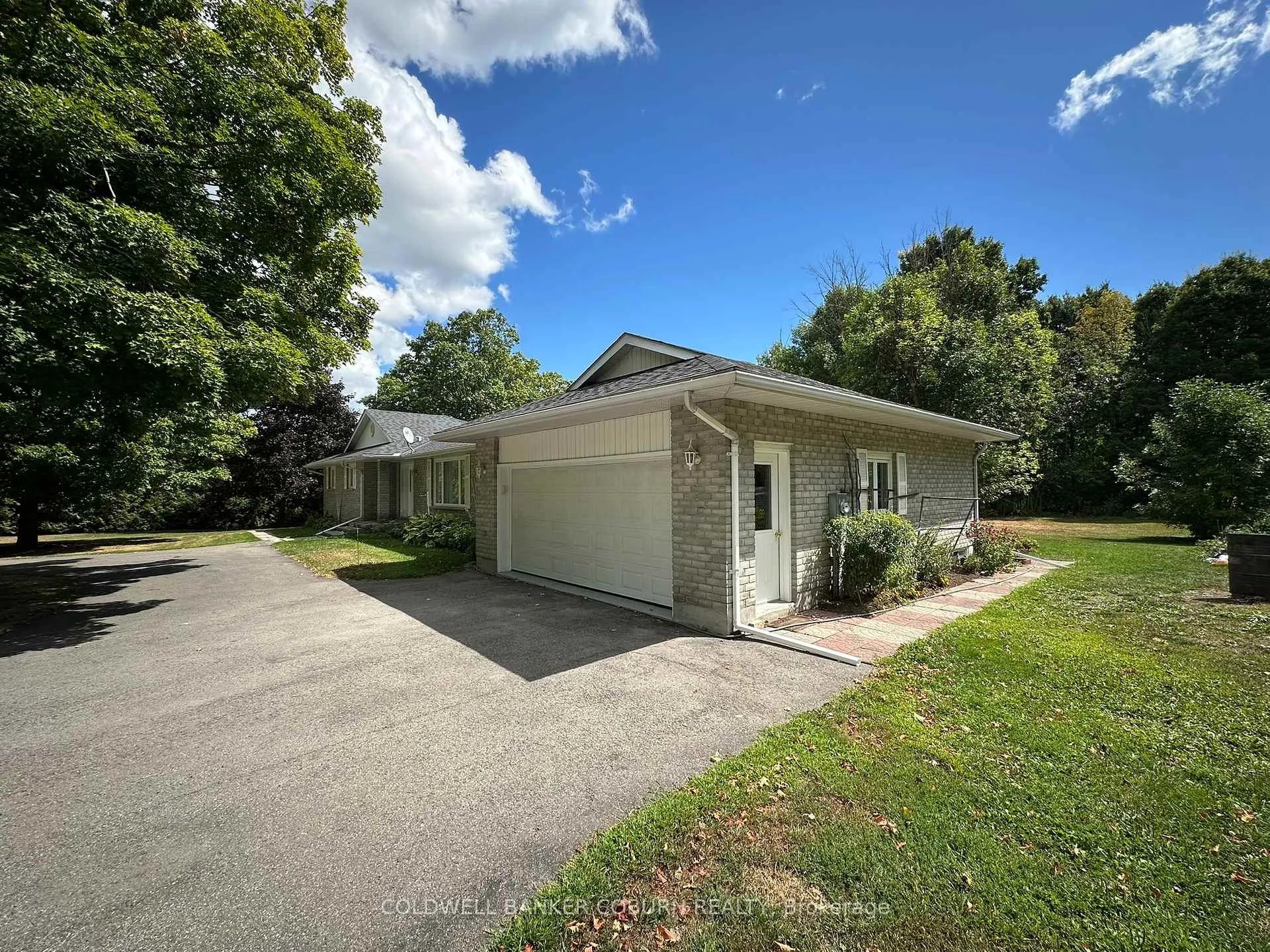 Photo 2 of 10014 Broken Second Road, Edwardsburgh/Cardinal, Edwardsburgh/Cardinal Twp — HOMEH