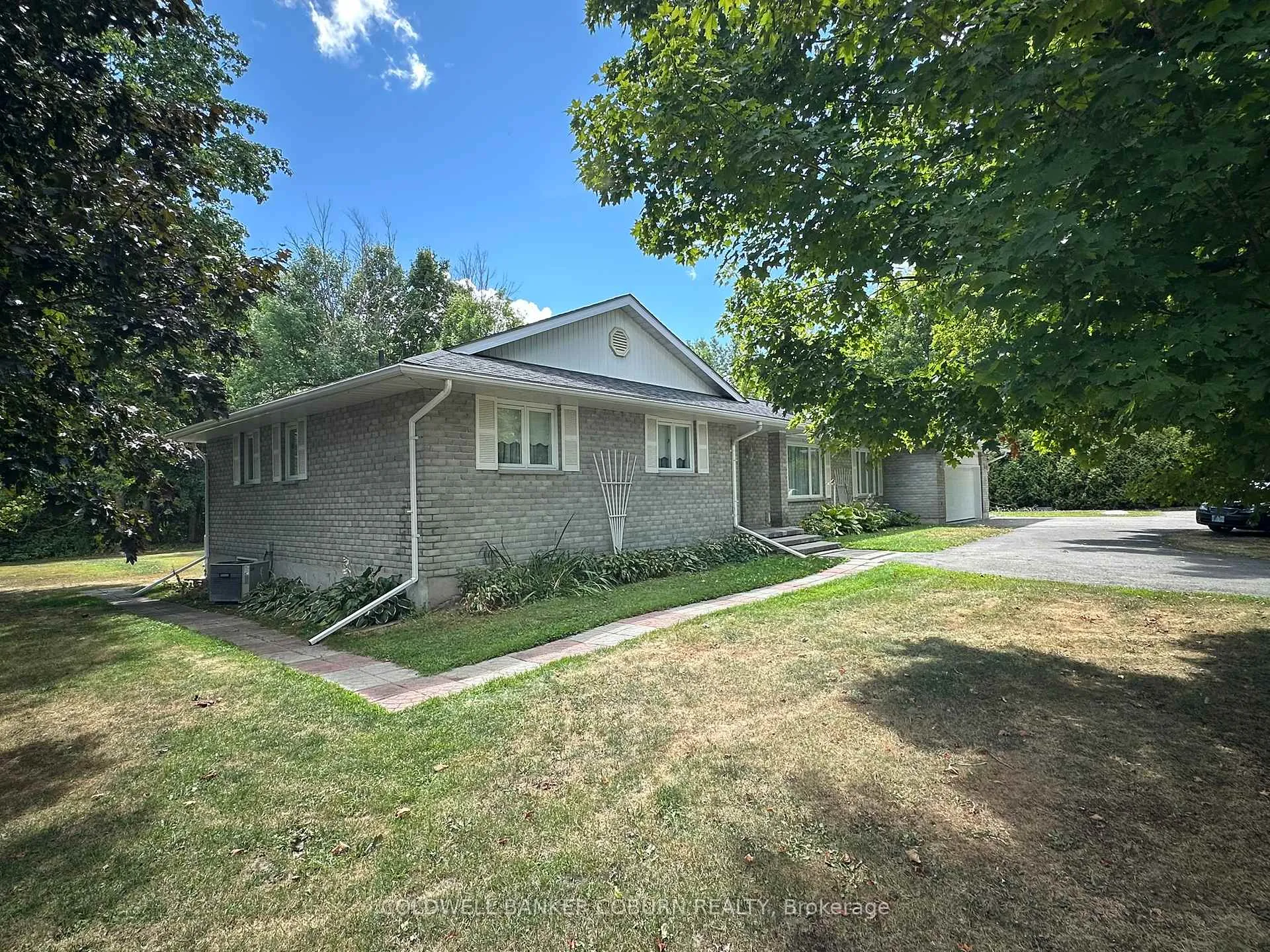 Photo 3 of 10014 Broken Second Road, Edwardsburgh/Cardinal, Edwardsburgh/Cardinal Twp — HOMEH