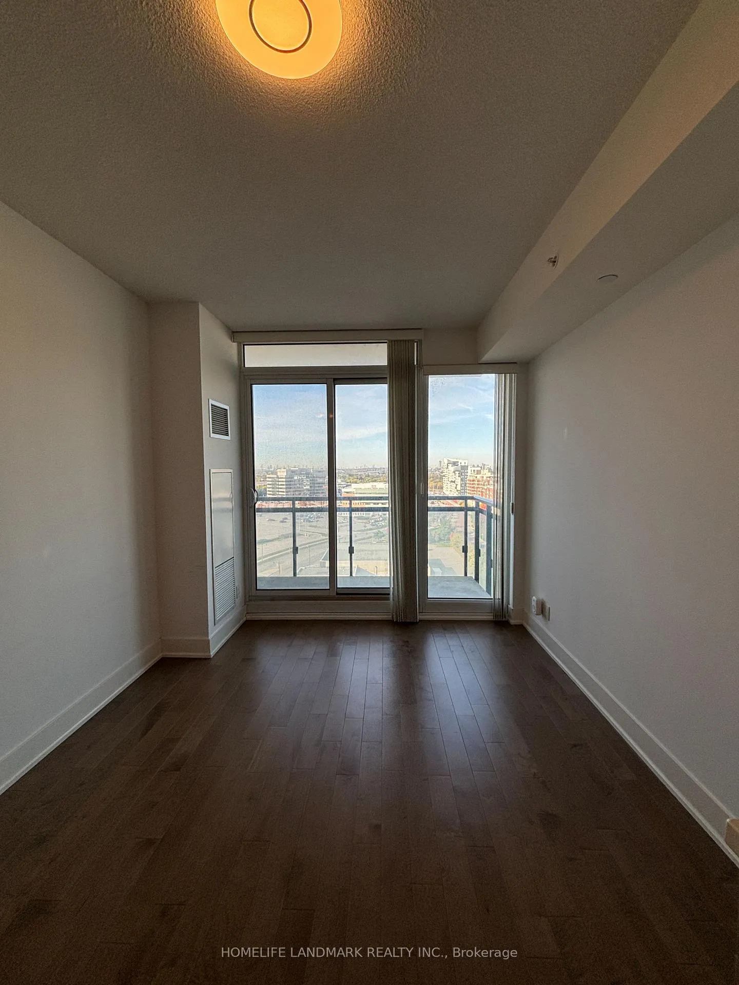 Photo 3 of Unit 1208, 8081 Birchmount Road, Markham, Unionville — HOMEH