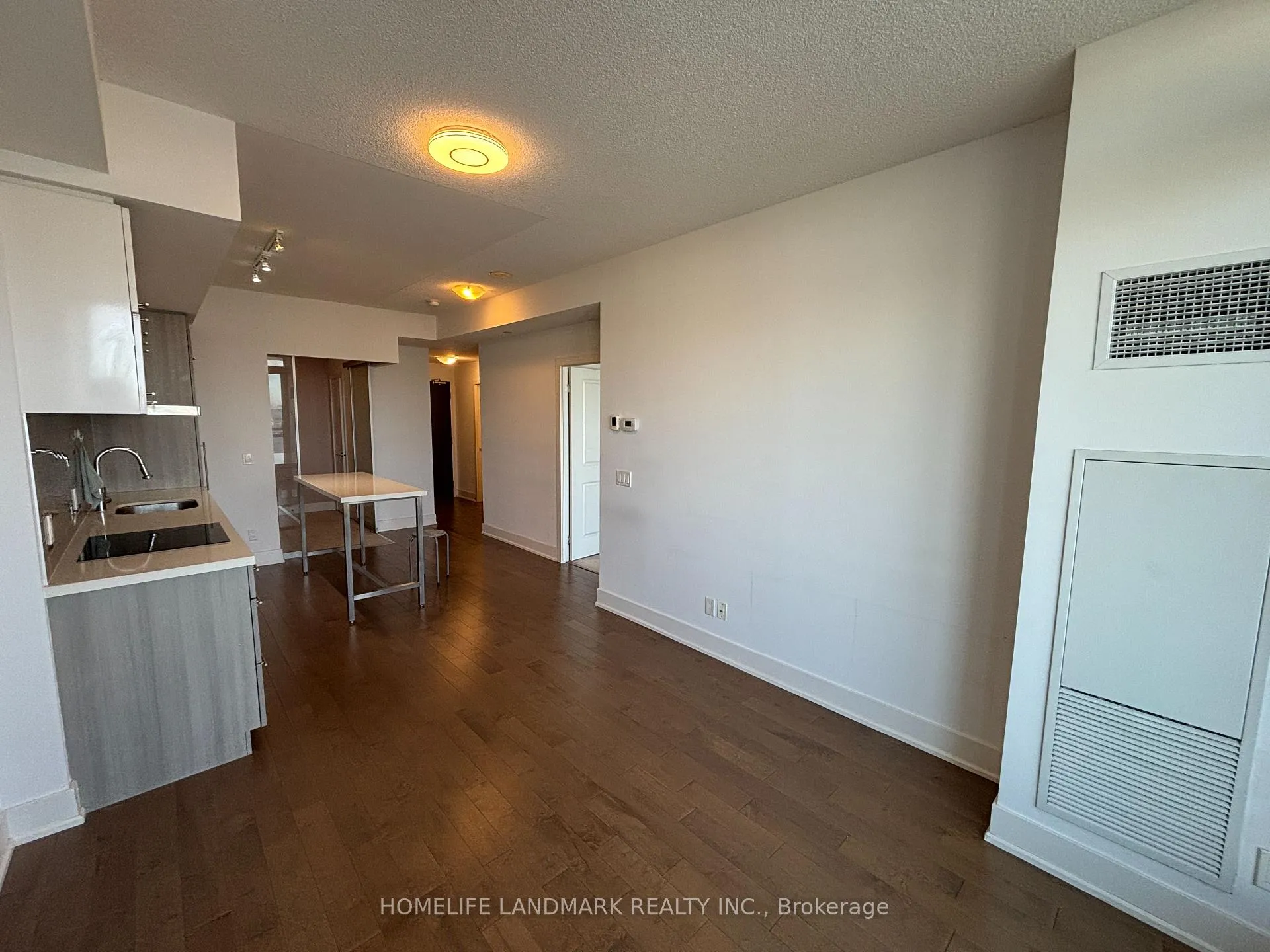 Photo 4 of Unit 1208, 8081 Birchmount Road, Markham, Unionville — HOMEH
