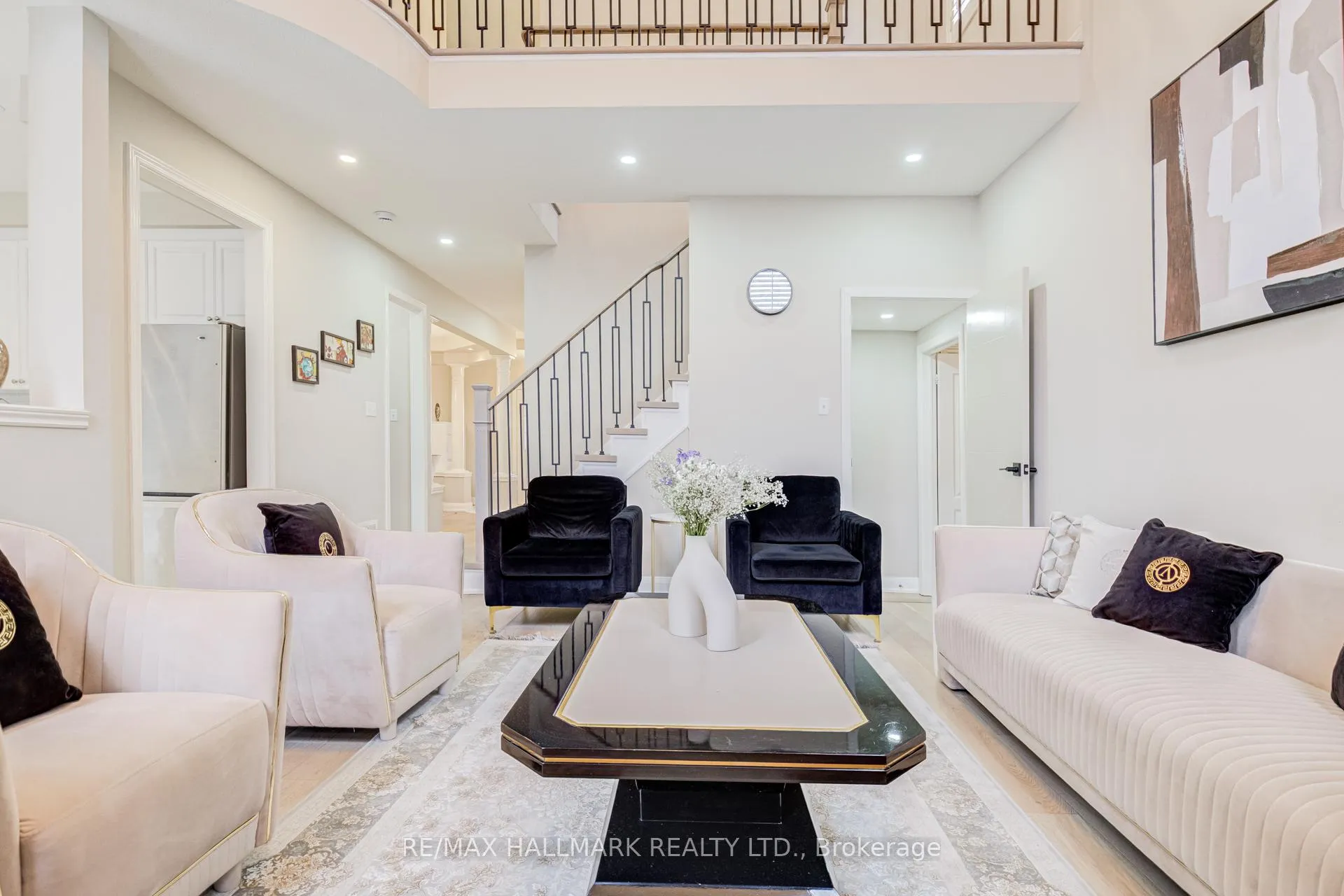 Photo 15 of Unit Main, 45 Oland Drive, Vaughan, Vellore Village — HOMEH