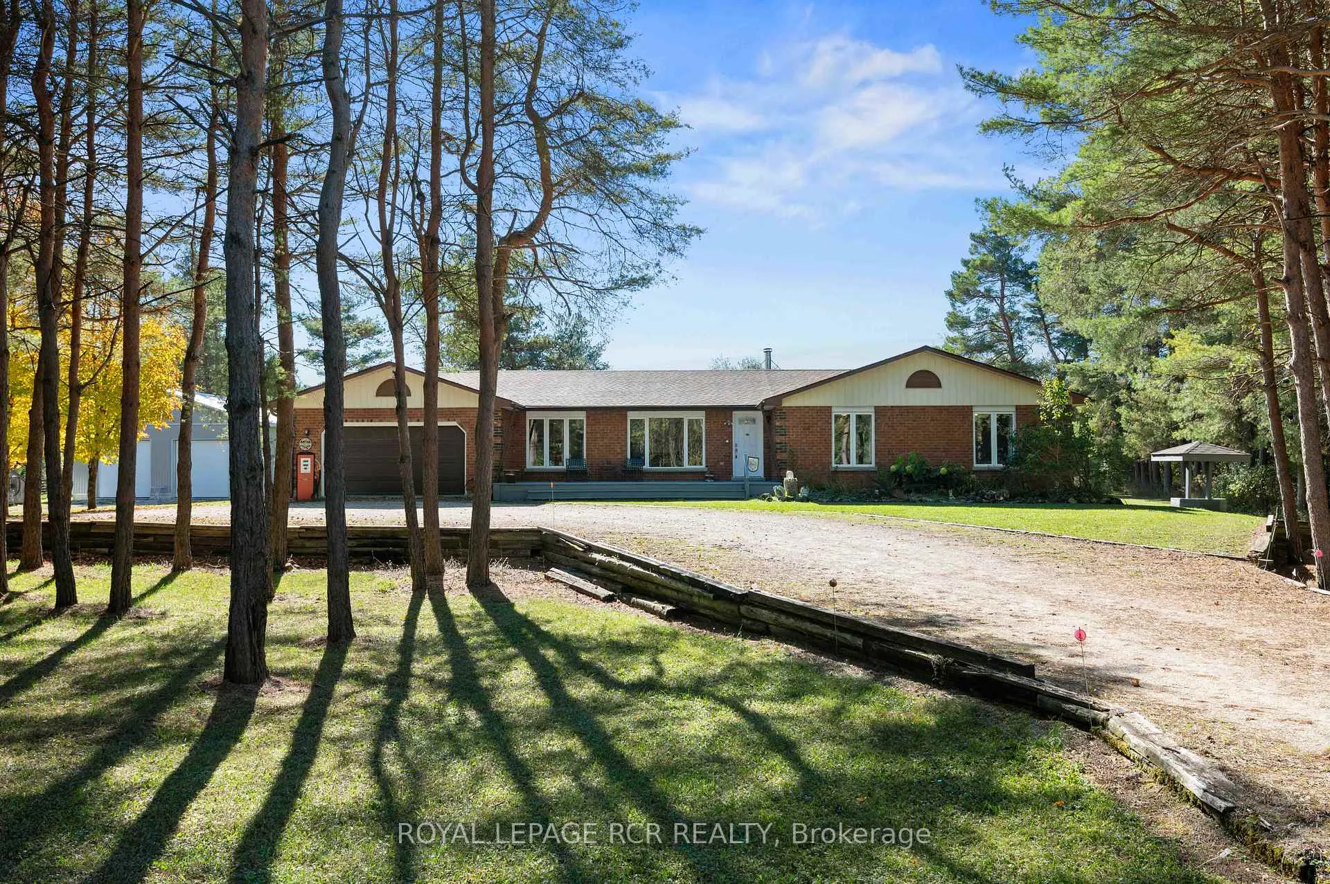 Photo 1 of 736242 West Back Line, Chatsworth — HOMEH