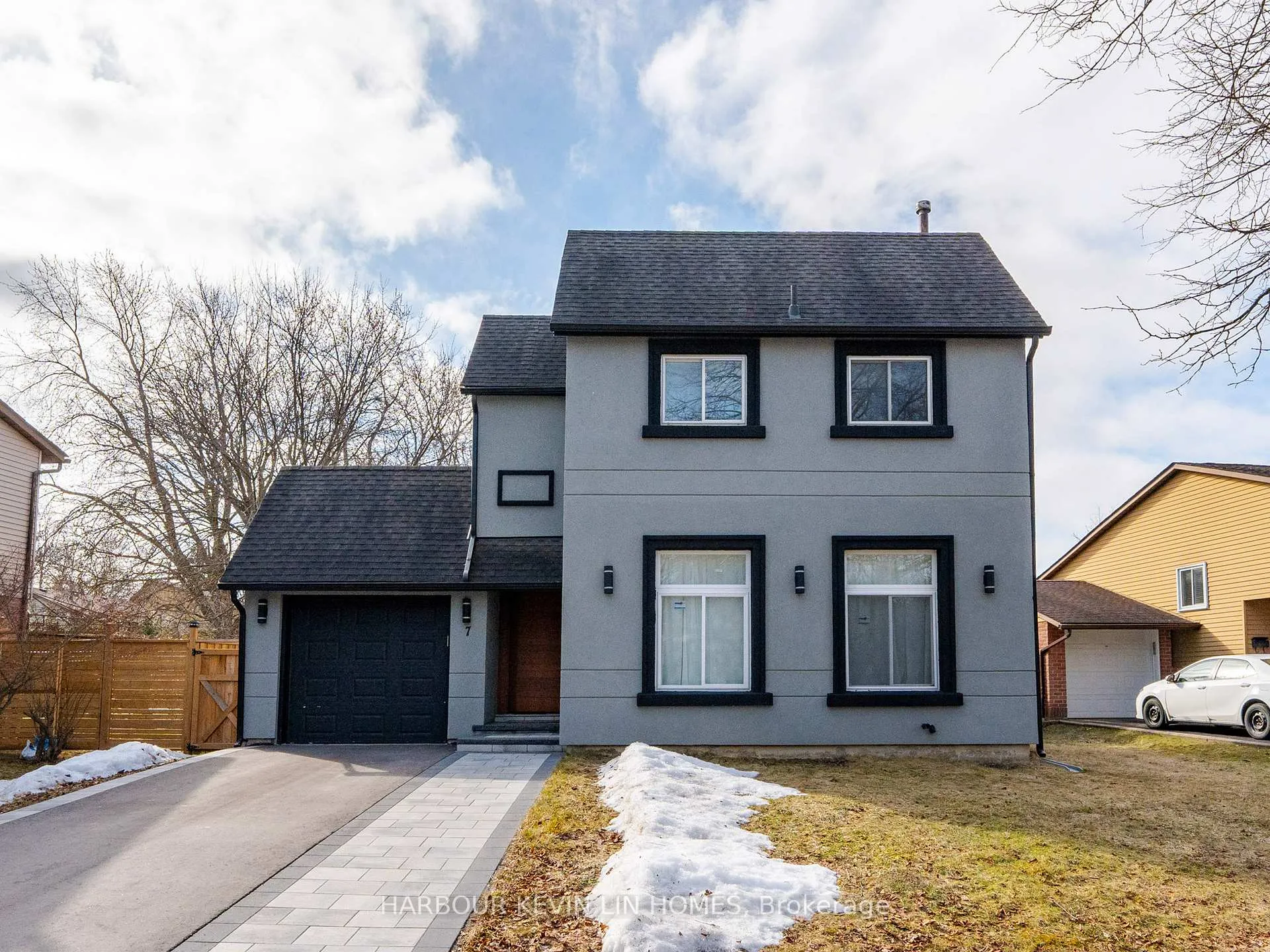 Photo 1 of 7 Cossar Drive, Aurora, Aurora Highlands — HOMEH