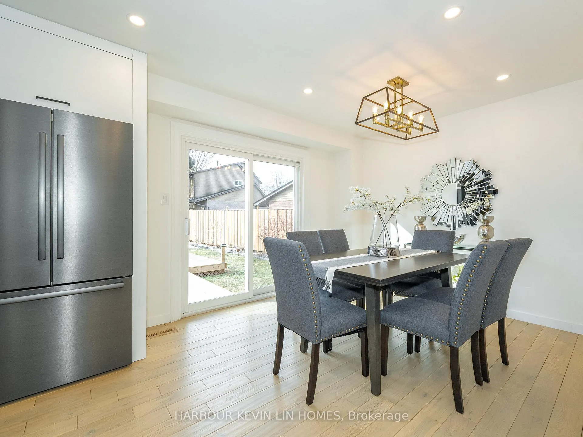 Photo 10 of 7 Cossar Drive, Aurora, Aurora Highlands — HOMEH