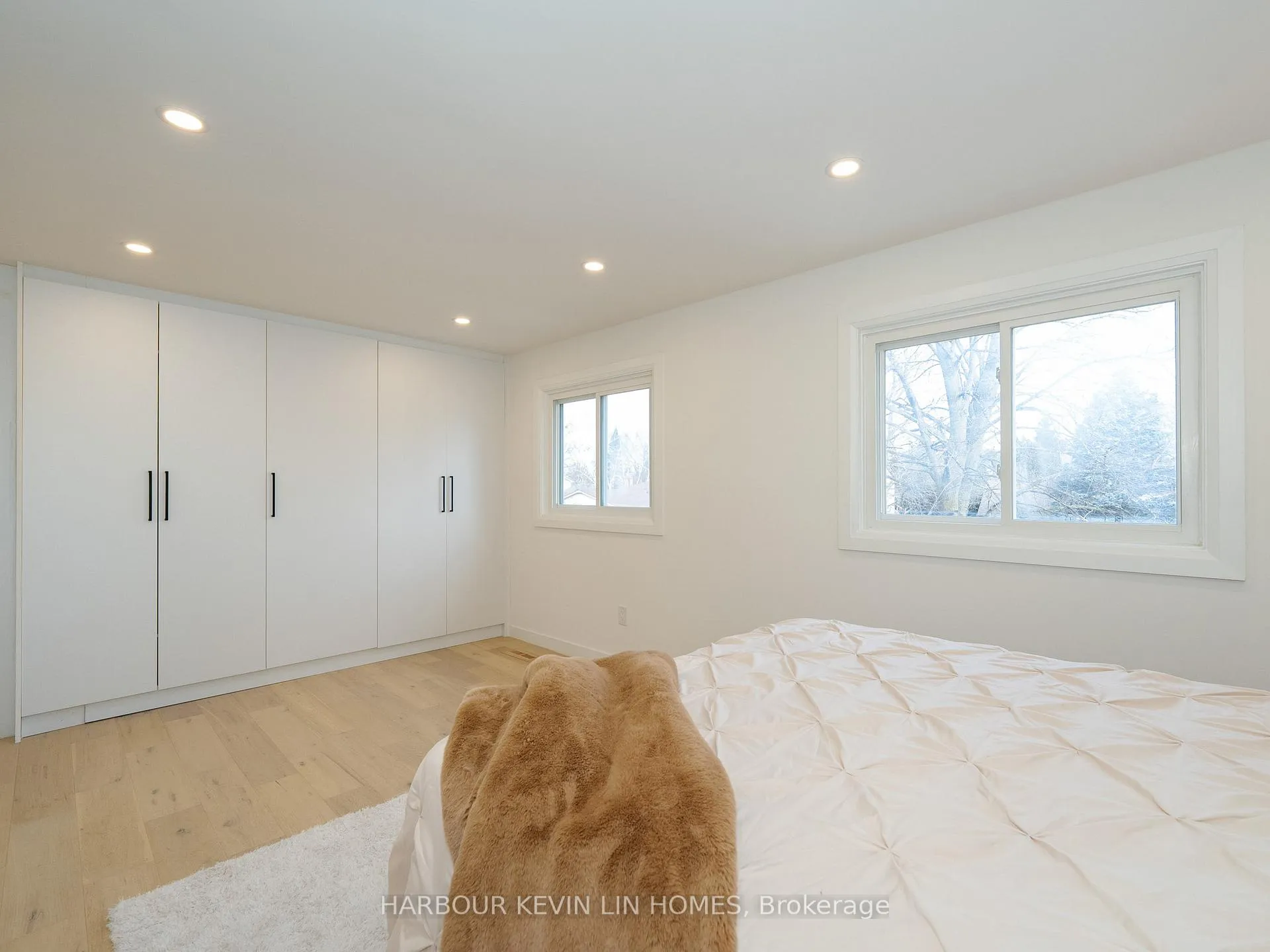 Photo 23 of 7 Cossar Drive, Aurora, Aurora Highlands — HOMEH