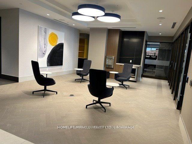 Photo 4 of Unit 705, 2550 Simcoe Street N, Oshawa, Windfields — HOMEH