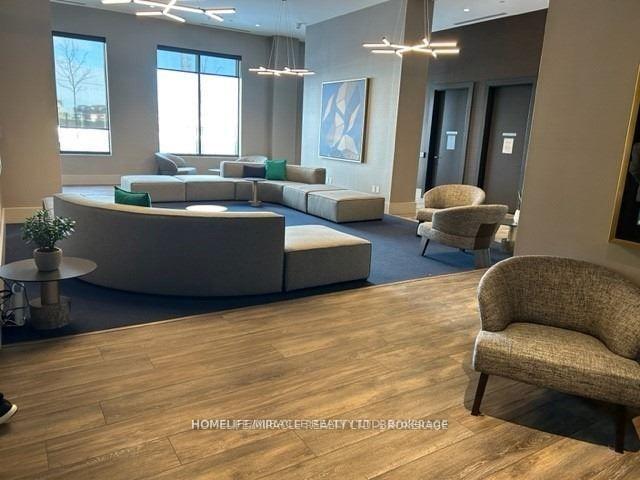 Photo 5 of Unit 705, 2550 Simcoe Street N, Oshawa, Windfields — HOMEH