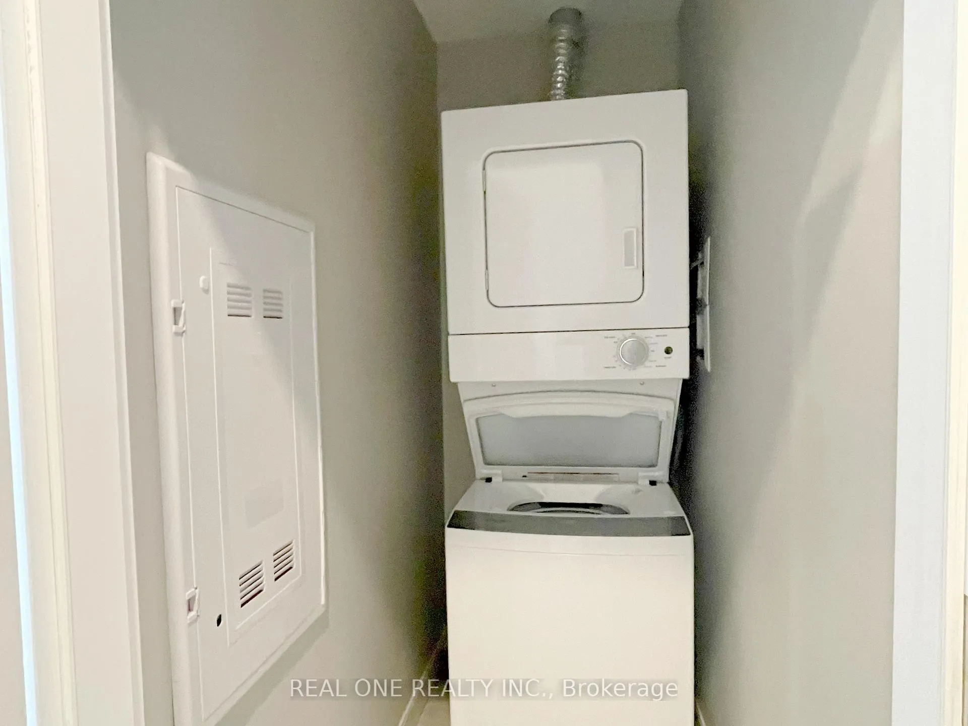 Photo 16 of Unit 2102, 20 George Street, Hamilton, Central — HOMEH