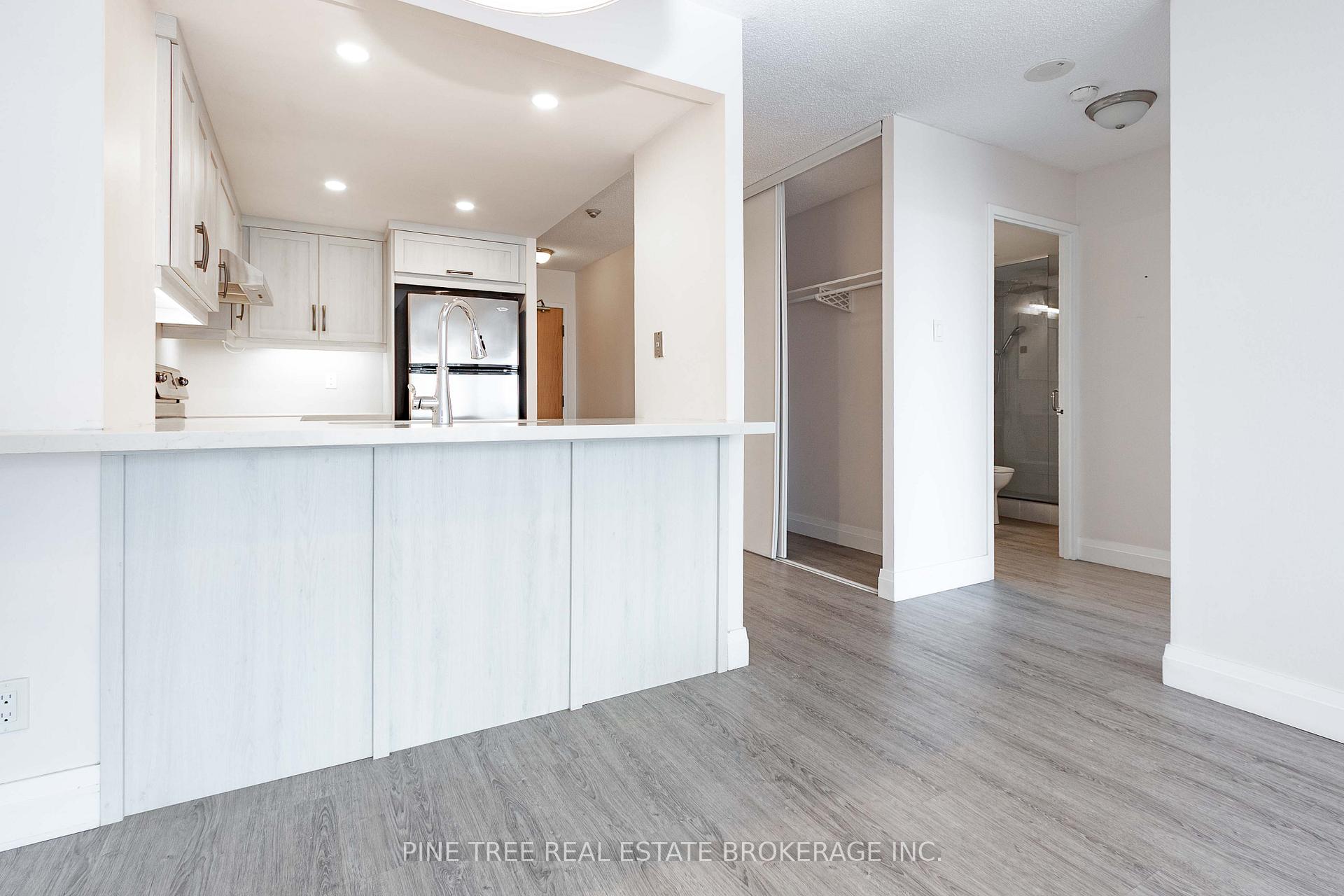 Photo 15 of Unit 201, 65 Ellen Street, Barrie, Lakeshore — HOMEH