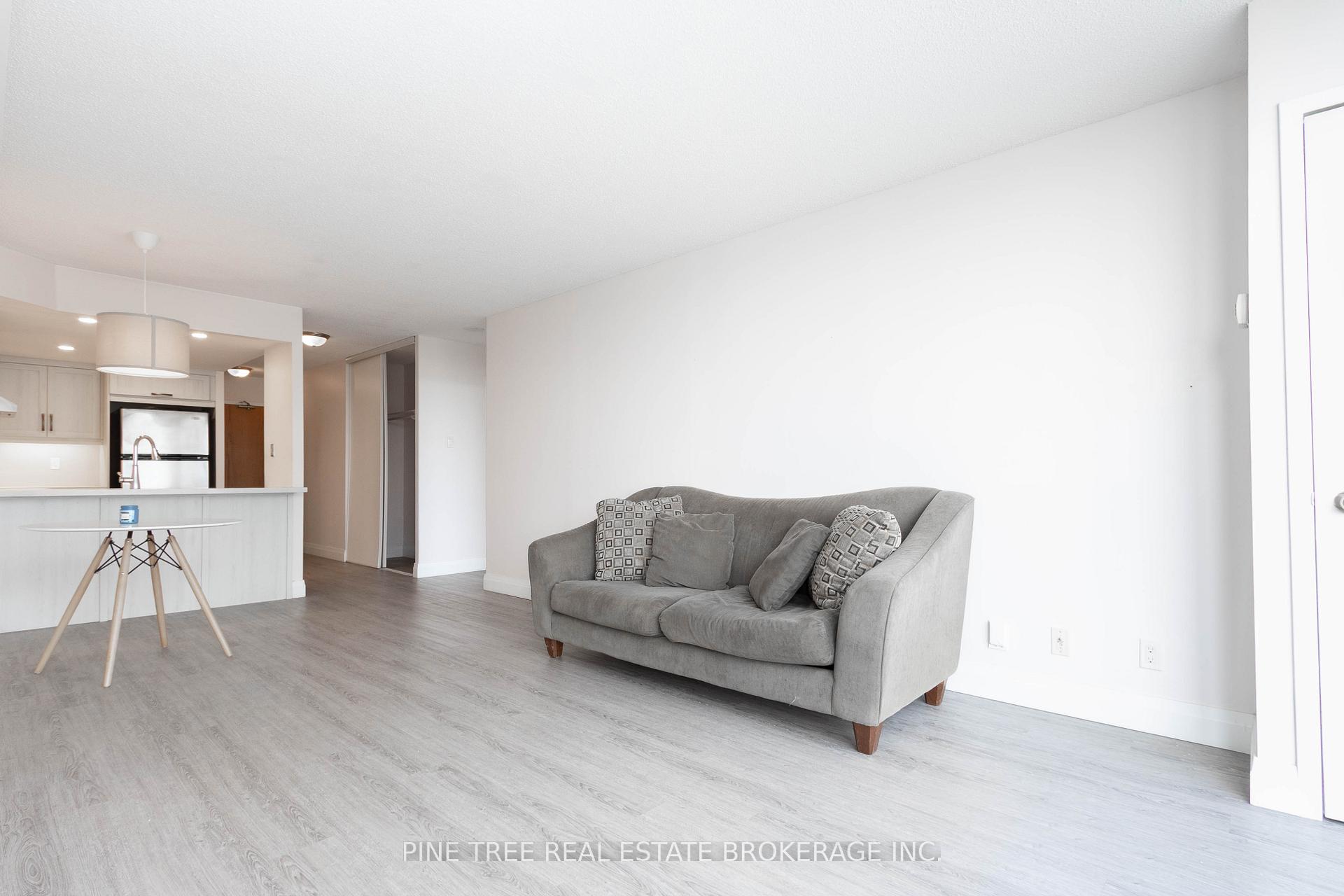 Photo 16 of Unit 201, 65 Ellen Street, Barrie, Lakeshore — HOMEH