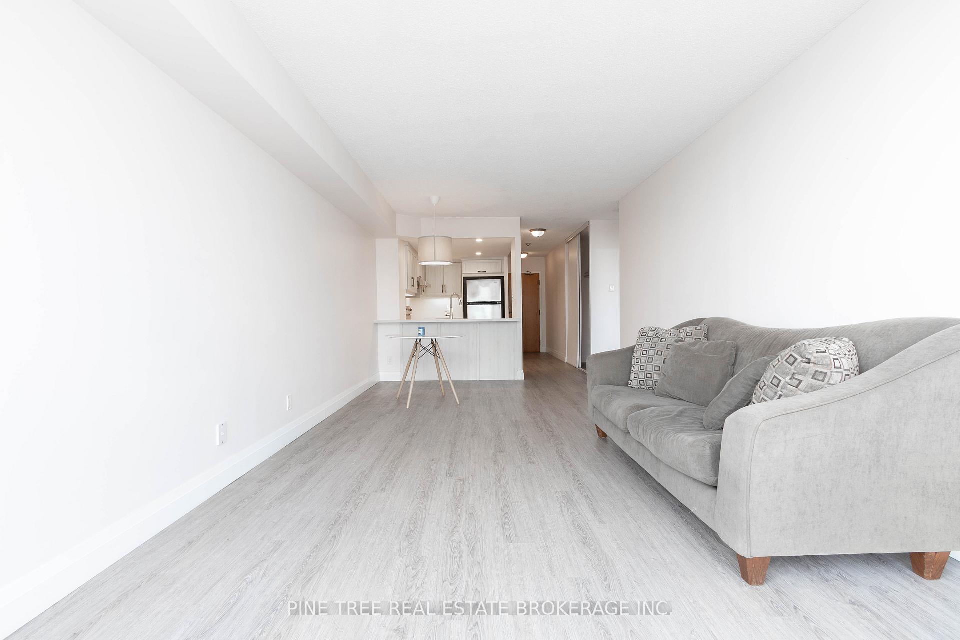 Photo 19 of Unit 201, 65 Ellen Street, Barrie, Lakeshore — HOMEH