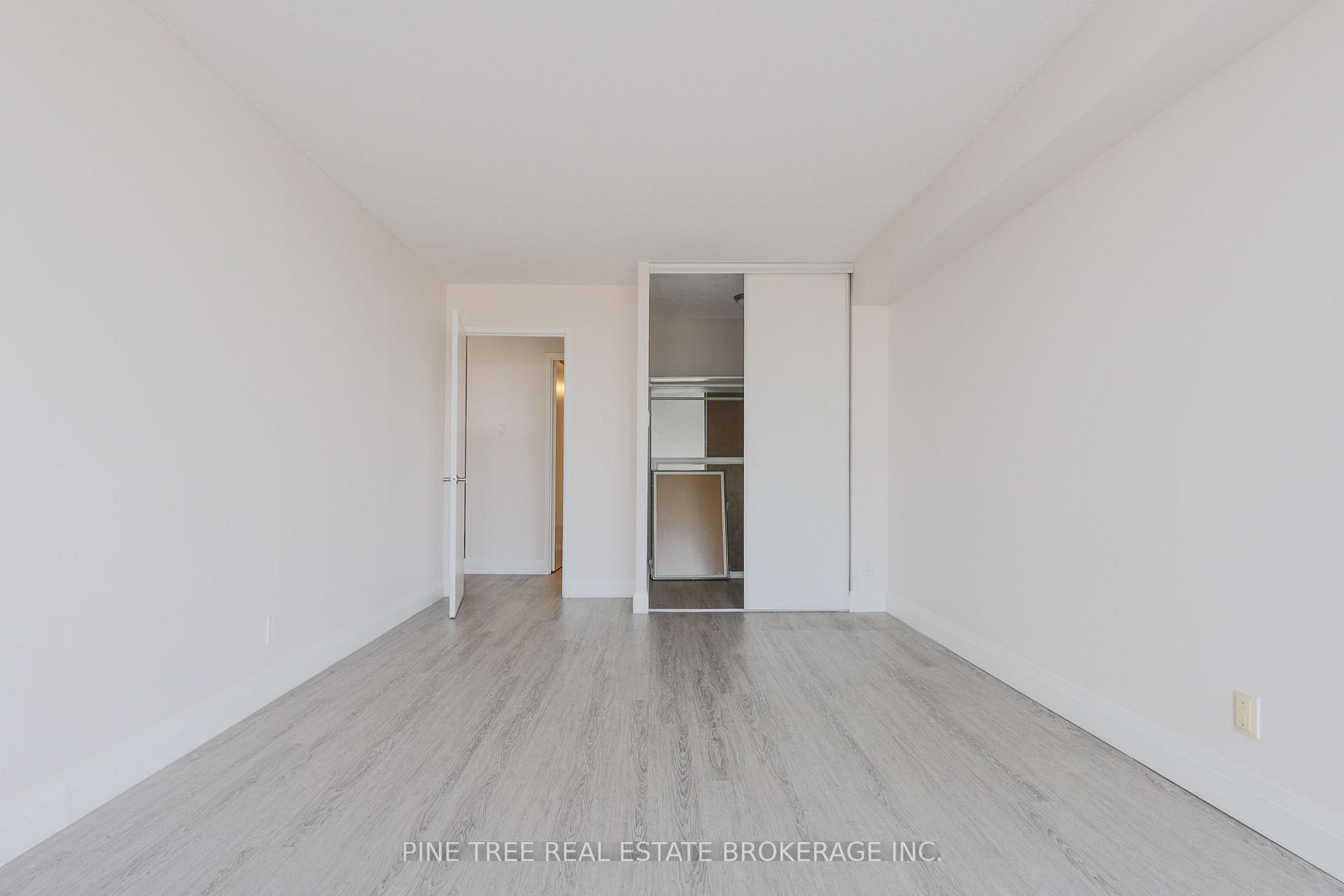 Photo 22 of Unit 201, 65 Ellen Street, Barrie, Lakeshore — HOMEH